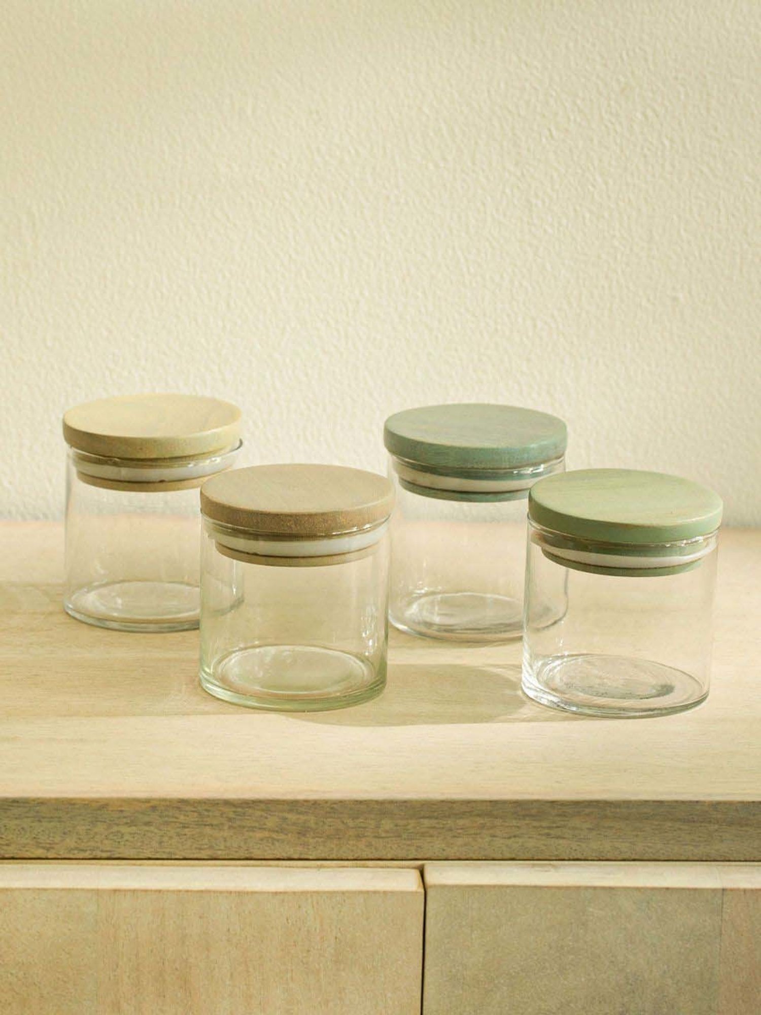 Aristo Silver Stainless Steel Storage Containers with Base Stand - Set of 7