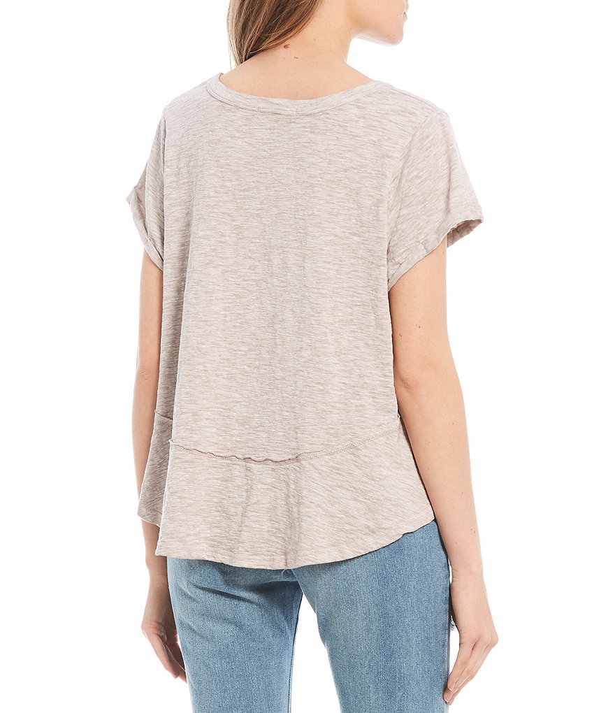 C&V Chelsea & Violet High Low Cap Sleeve Knit Tee