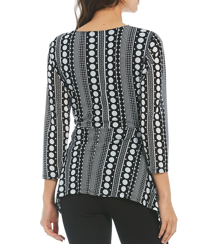 Slim Factor by Investments Polka Dot Stripe Print 3/4 Sleeve Sharkbite Hem V-Neck Top