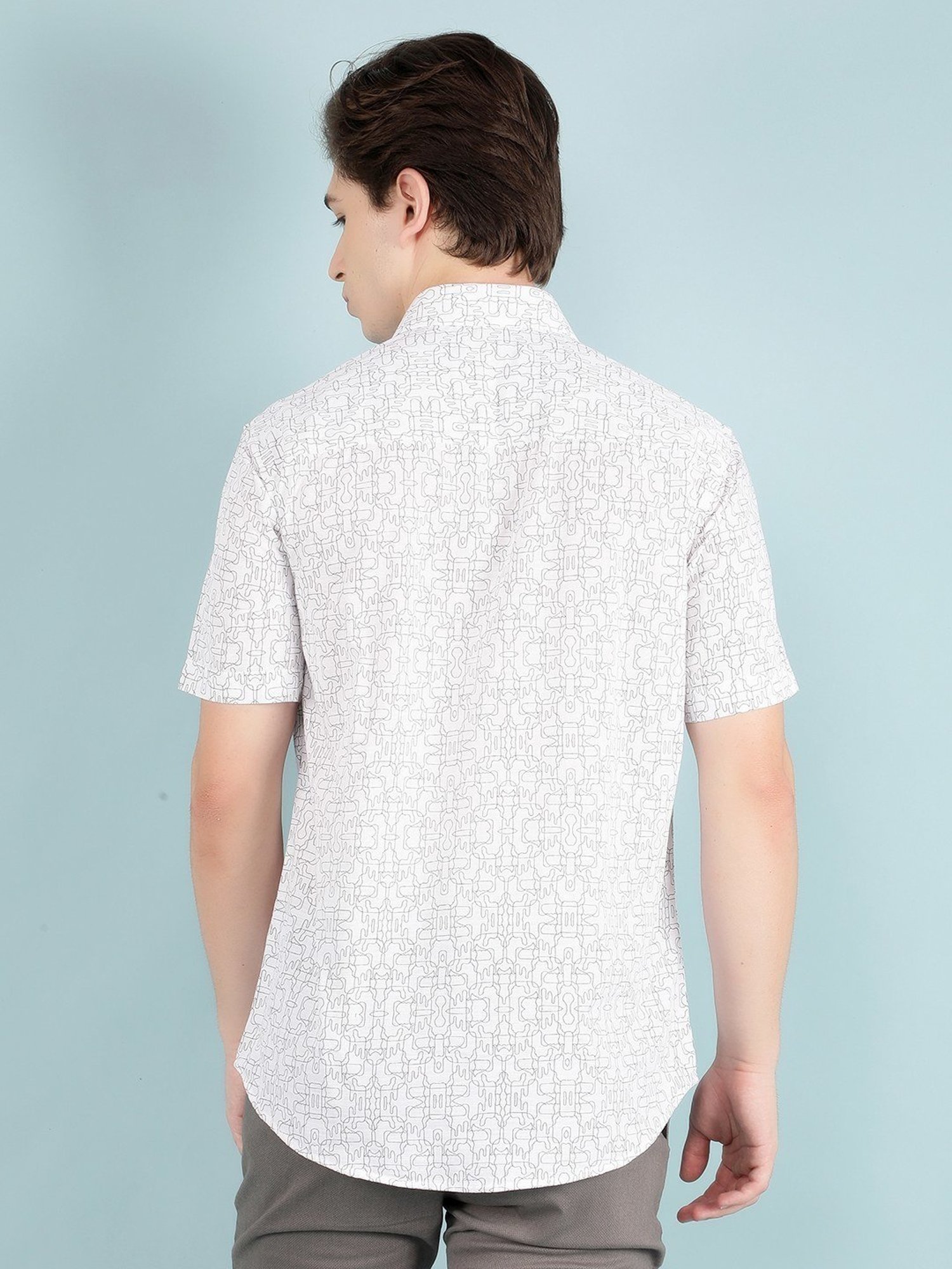 Crimsoune Club White Cotton Slim Fit Printed Shirt