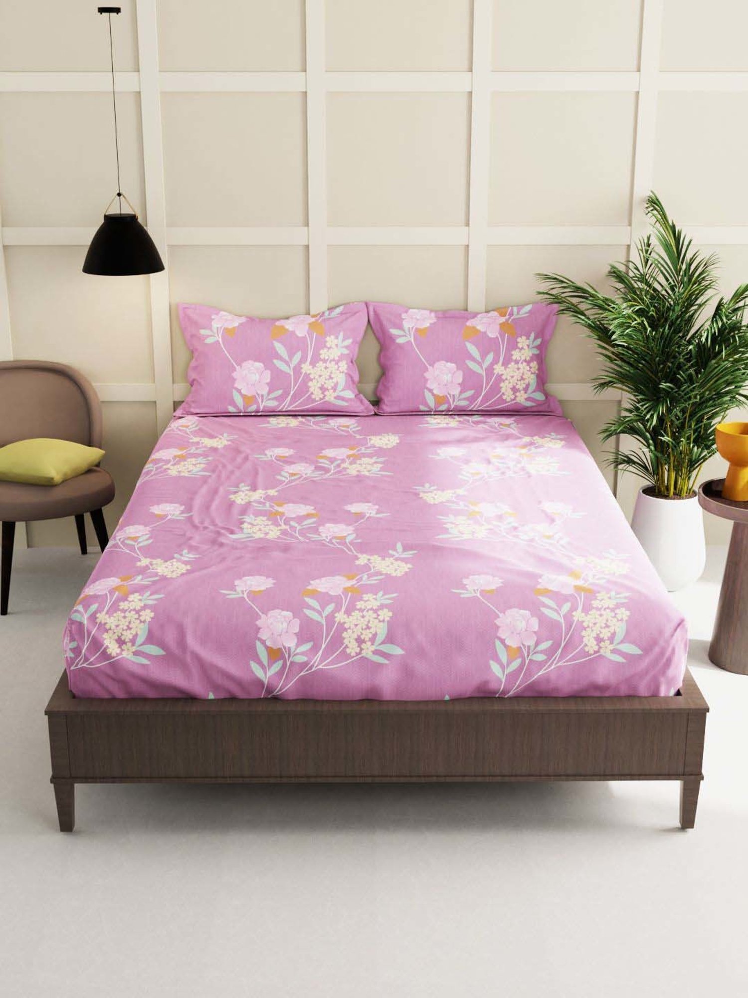 Bianca La Vogue Floral Pink 152 TC Fabric Double Bedsheet with 2 Pillow Covers