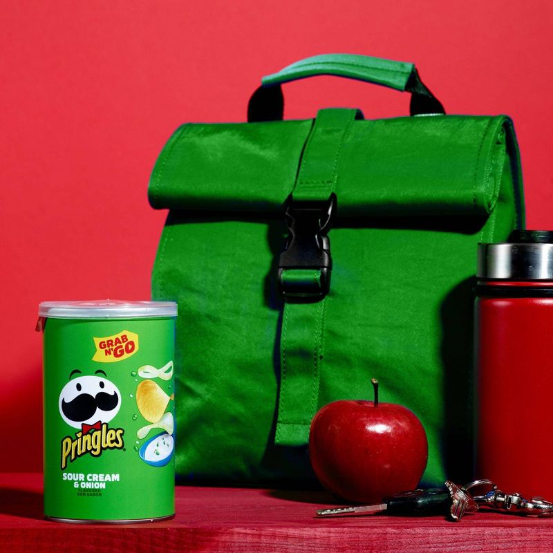 Pringles Grab & Go Large Sour Cream & Onion Potato Crisps Chips - 2.5oz