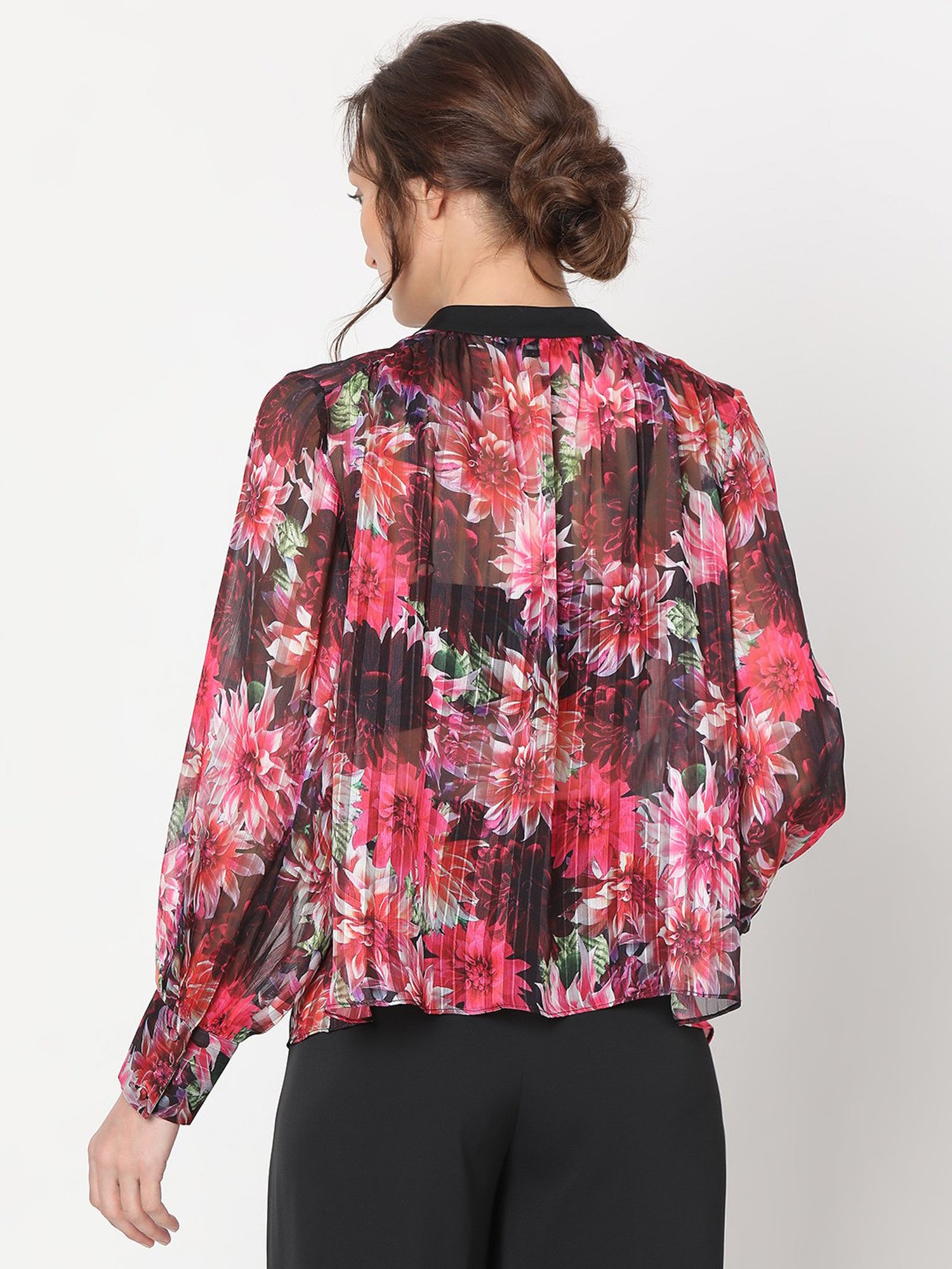 Vero Moda Black & Pink Floral Print Top