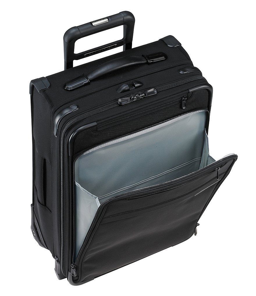 Briggs & Riley Baseline 22#double; Domestic Carry-On Expandable Upright
