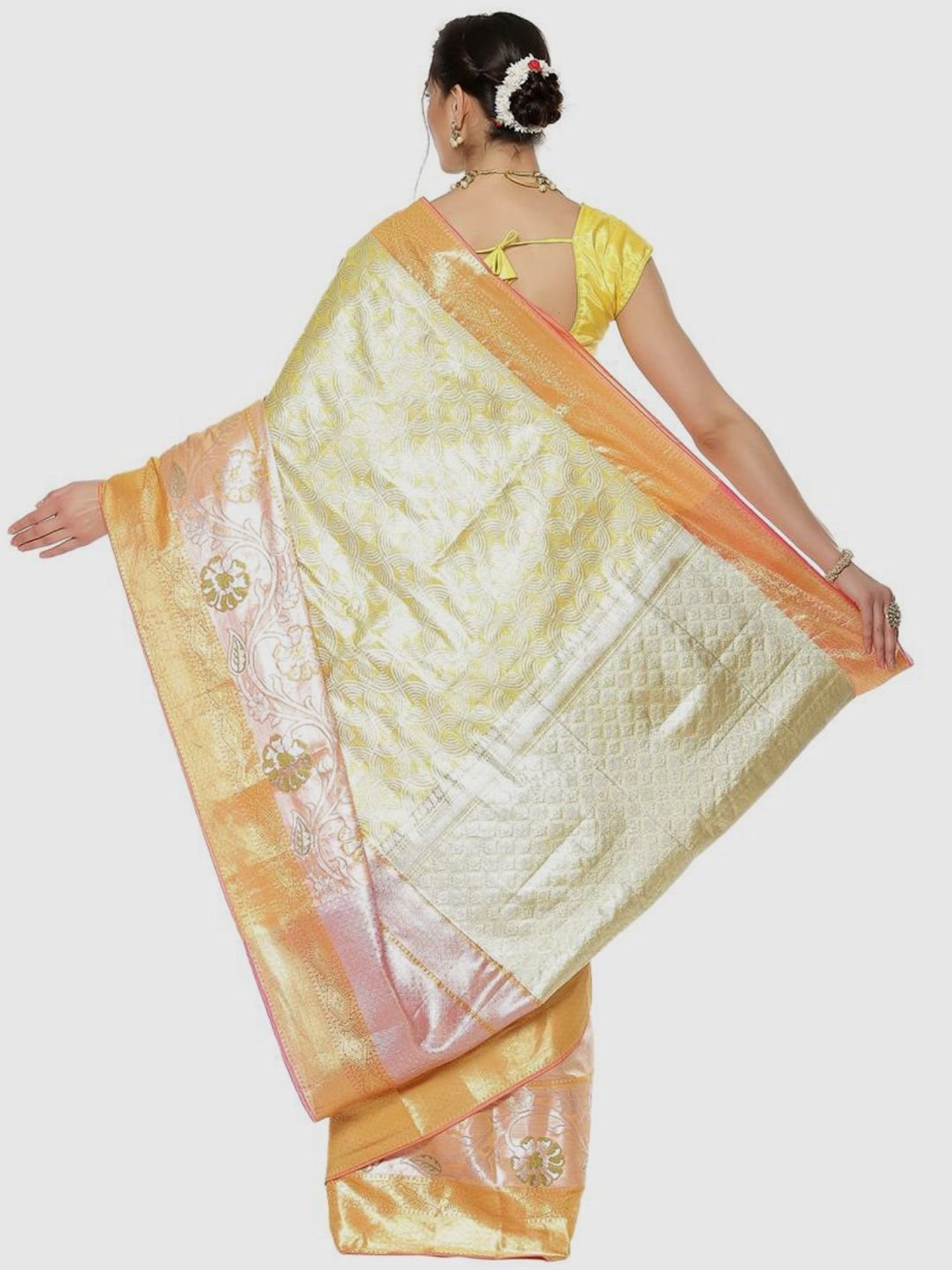 Banarasi Silk Works Green Woven Saree With Unstitched Blouse
