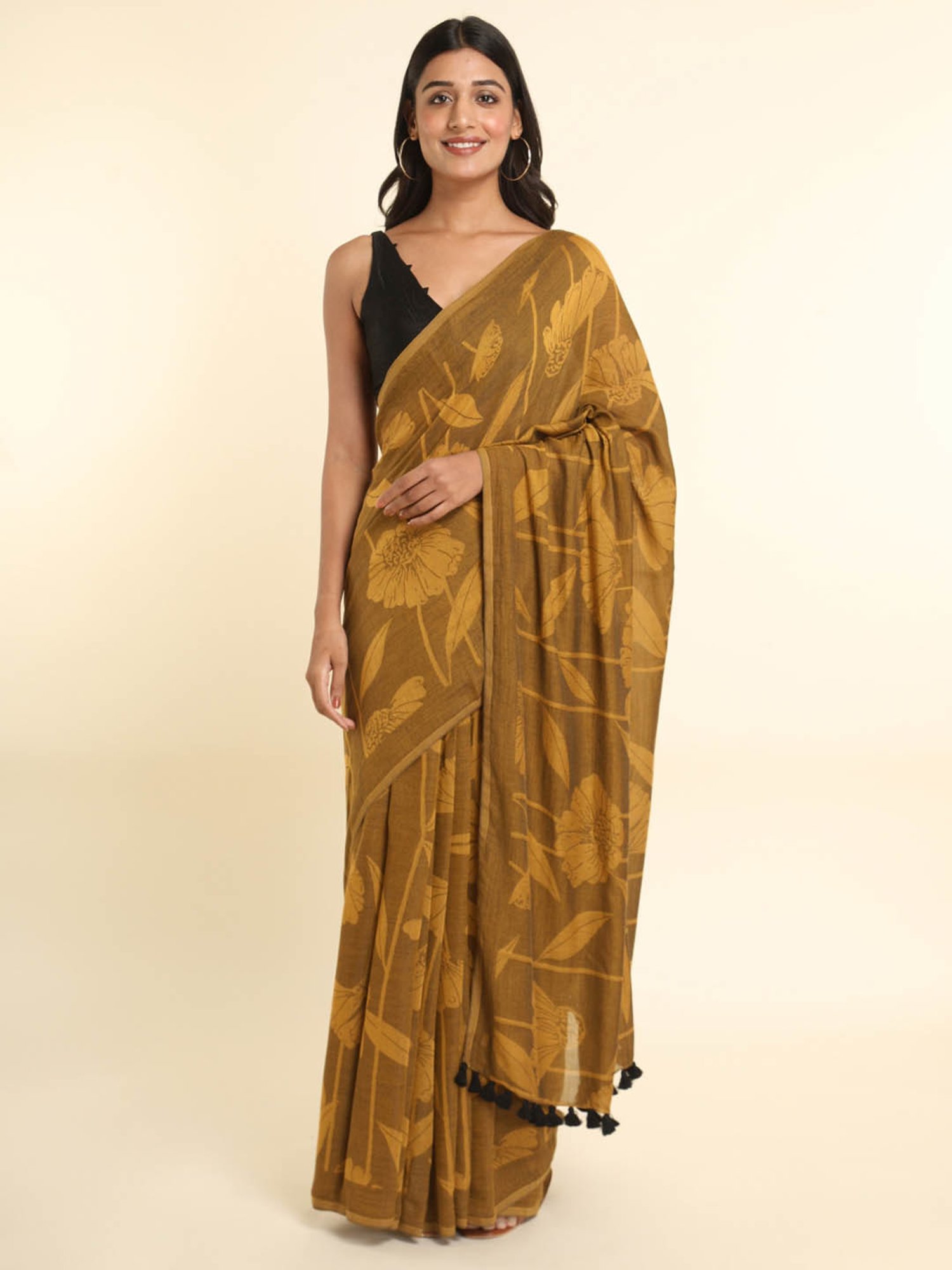 Suta Mustard Printed Saree Without Blouse