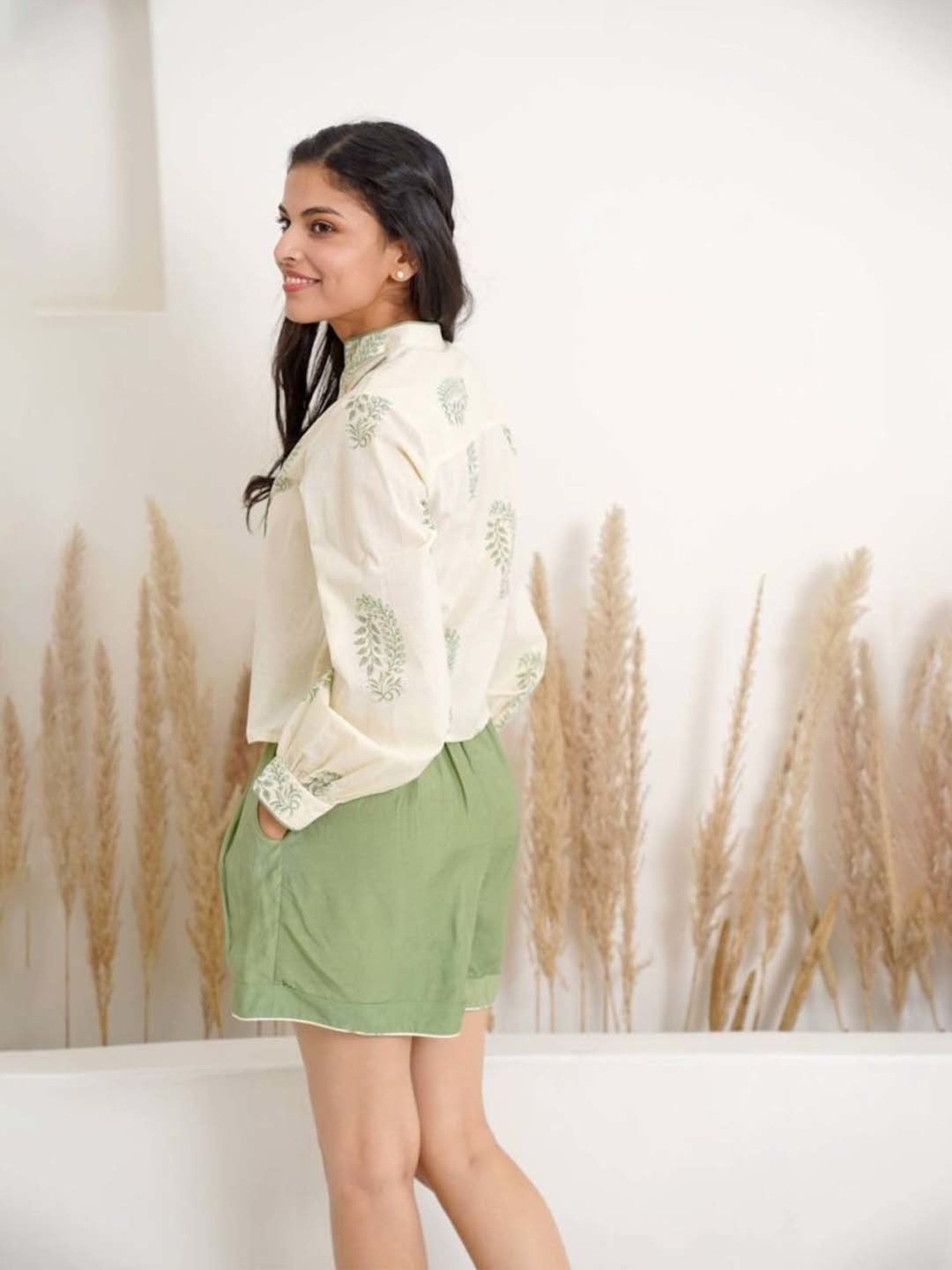 Nero Off White & Sage Green Shirt and Shorts