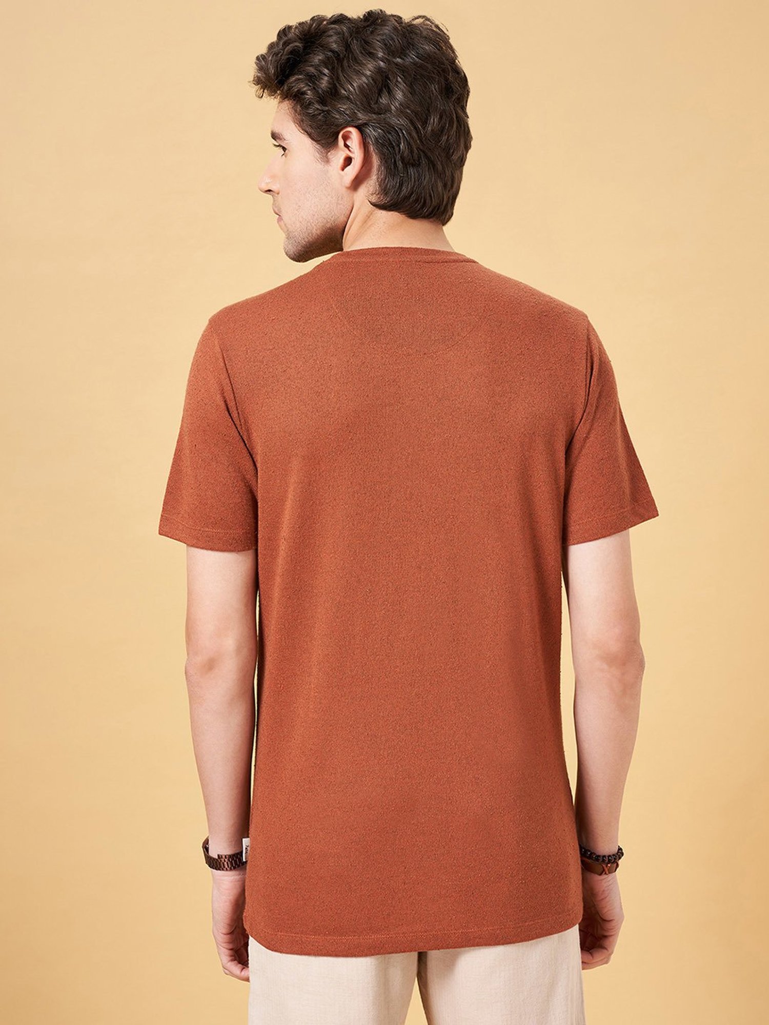 7 Alt by Pantaloons Rust Slim Fit Crew T-Shirt