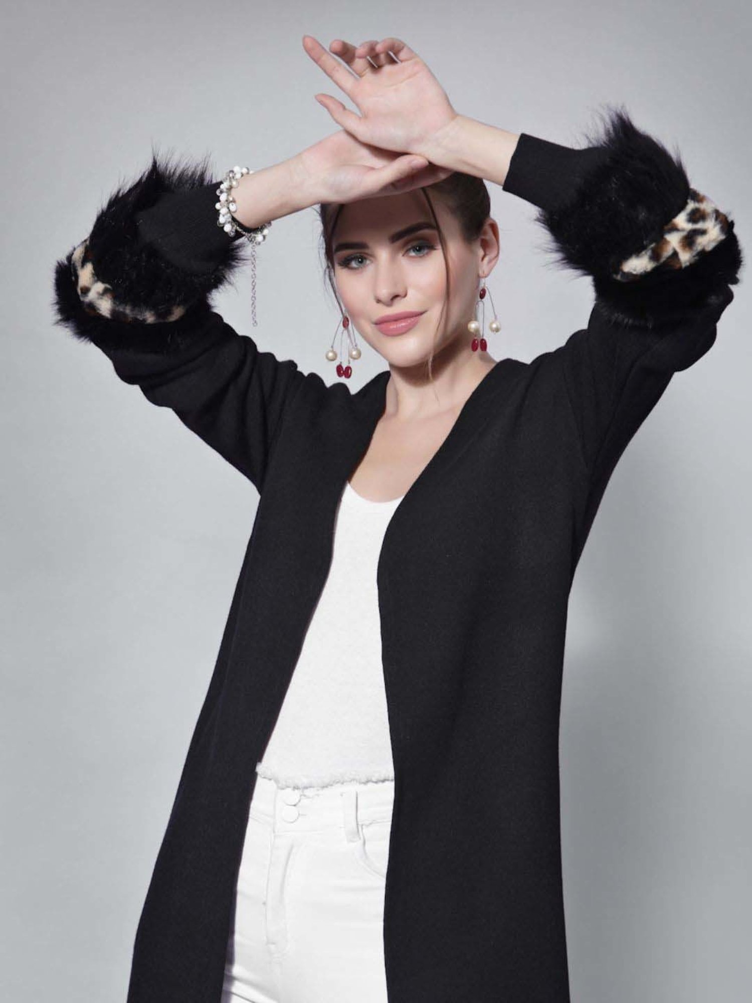 Mafadeny Black Plain Shrug