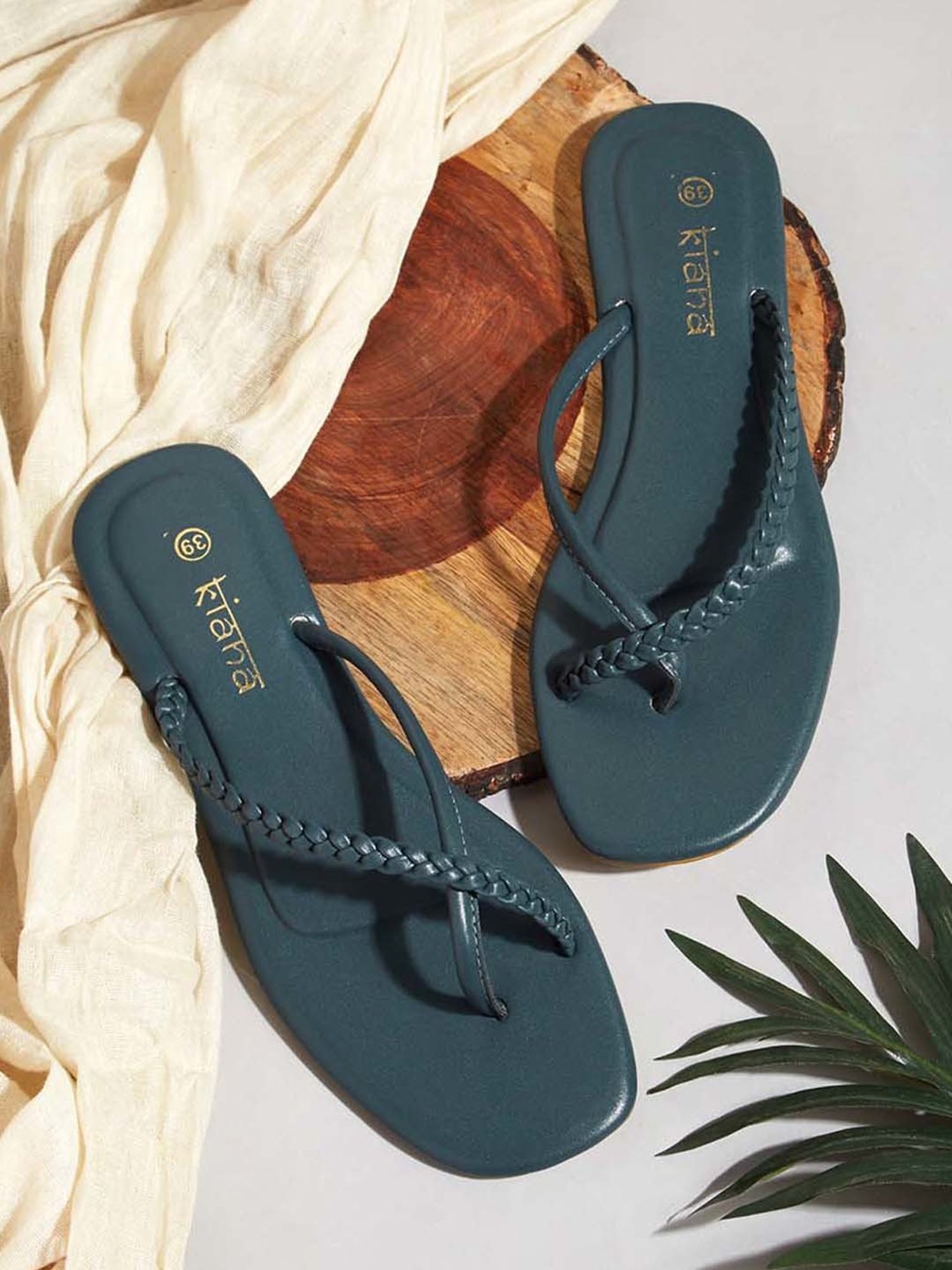 Kiana Women's Blue Toe Ring Sandals