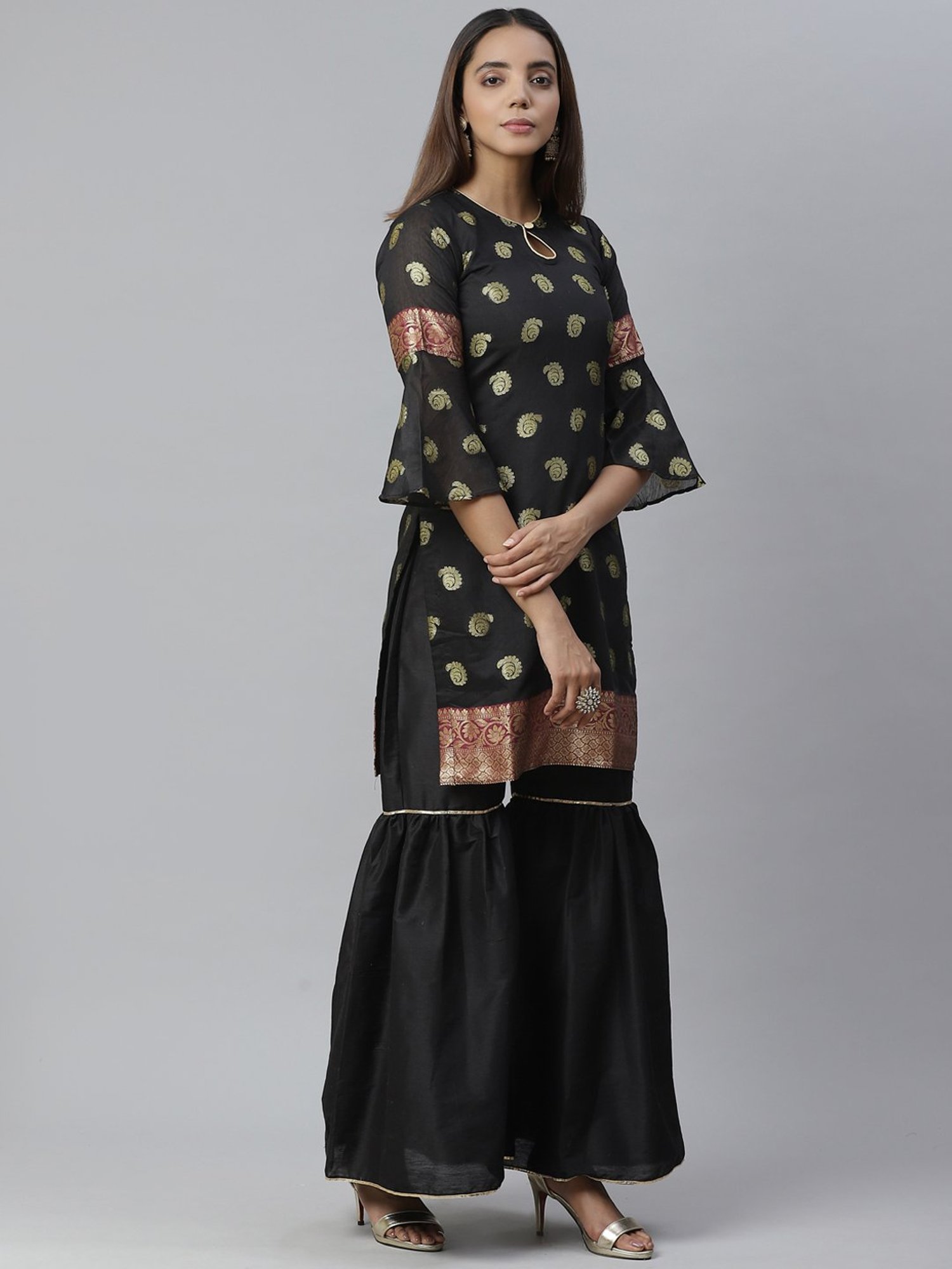 Chhabra 555 Black Textured Kurta With Sharara & Dupatta