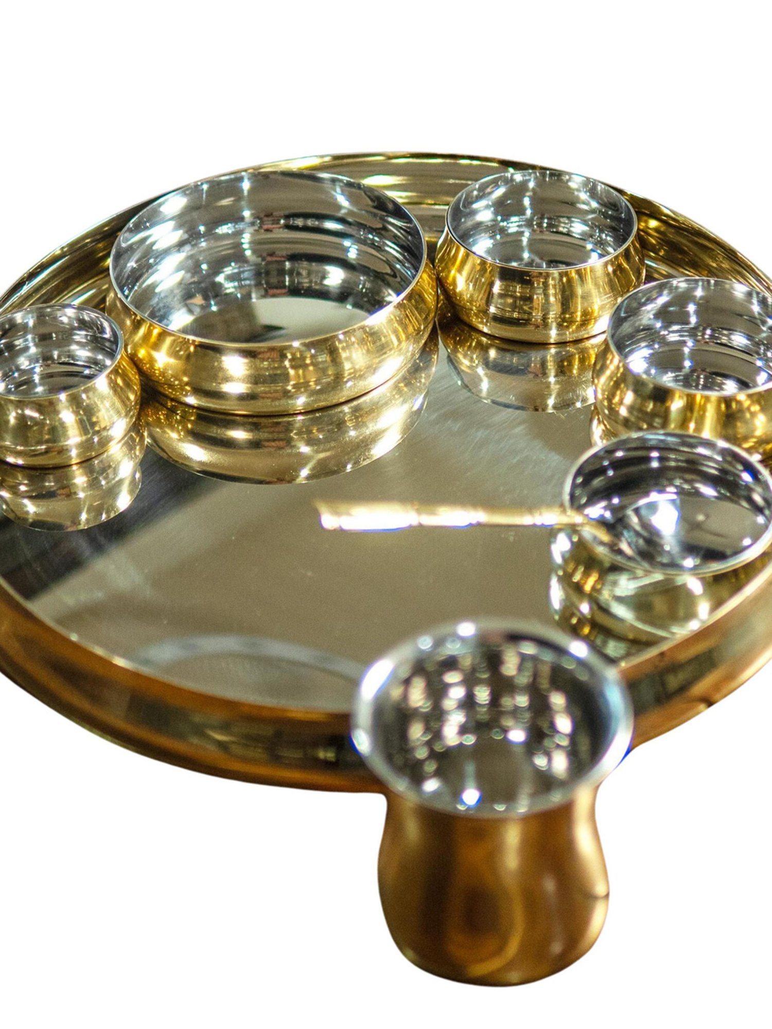 Ambi Elegant Steel Brass Thali Set - Set Of 8 Pieces - Shine Finish - Heavy Grade