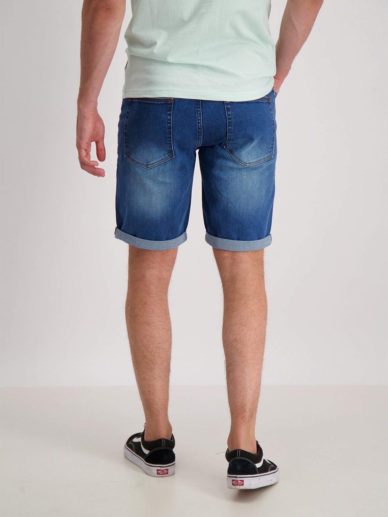 Lindbergh Blue Mid Rise Bermuda Shorts