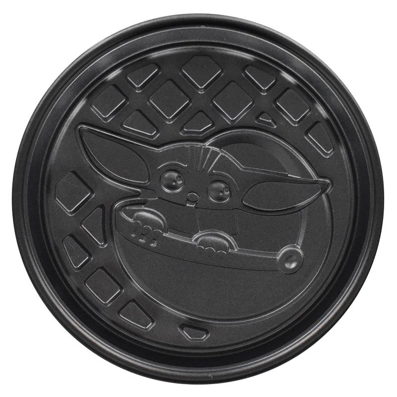 ChefChoice Five of Hearts Waffle Maker - Black