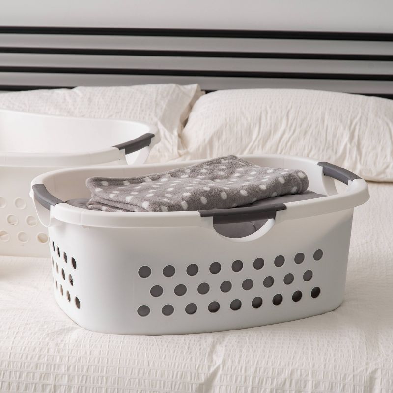 IRIS 2pk Comfort Carry Laundry Basket White