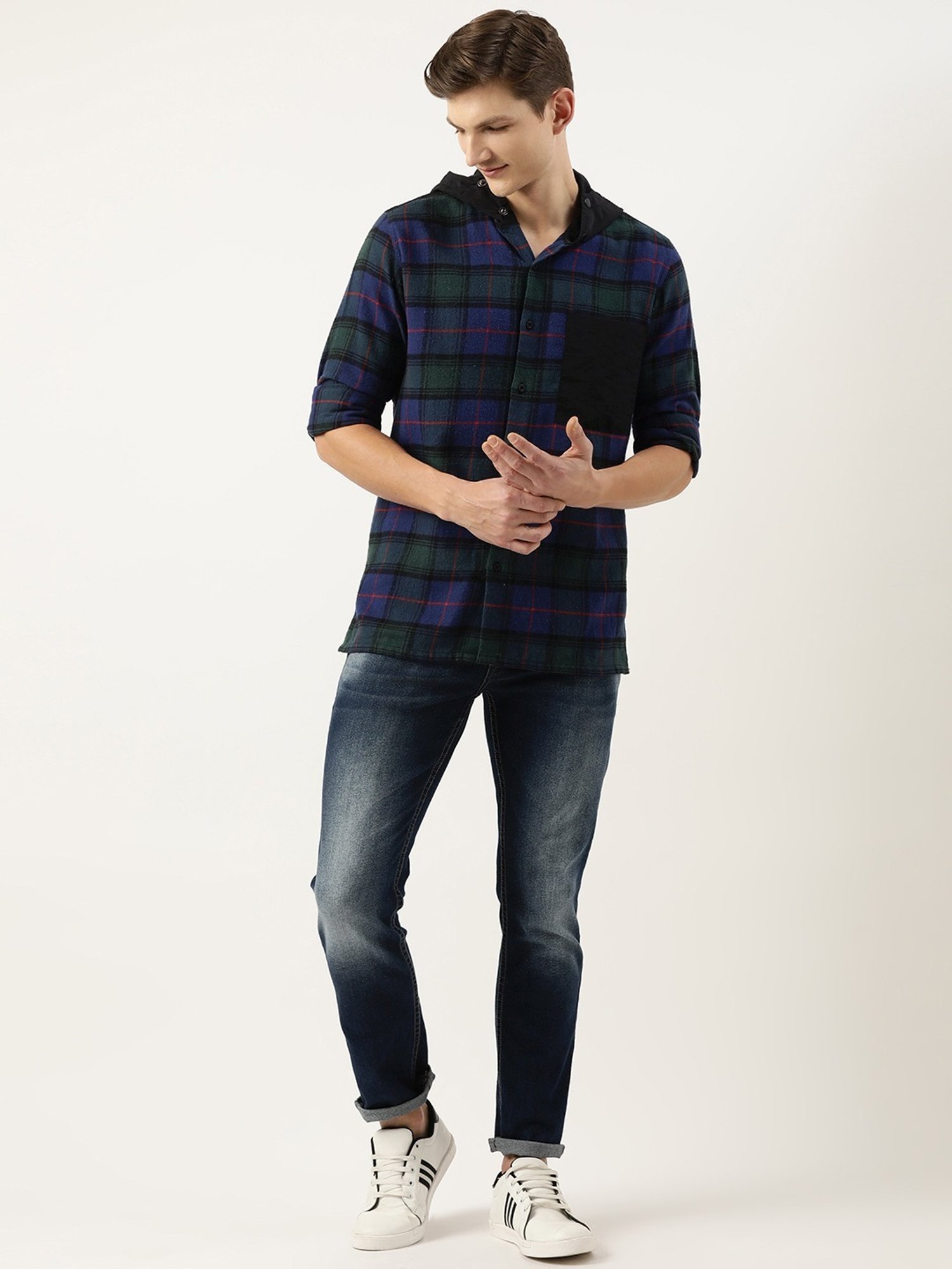 Bene Kleed Green Regular Fit Checks Shirt