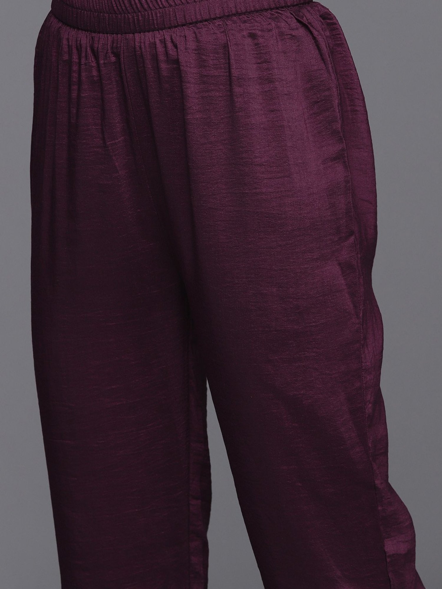 Varanga Burgundy Embroidered Kurta With Pant & Dupatta