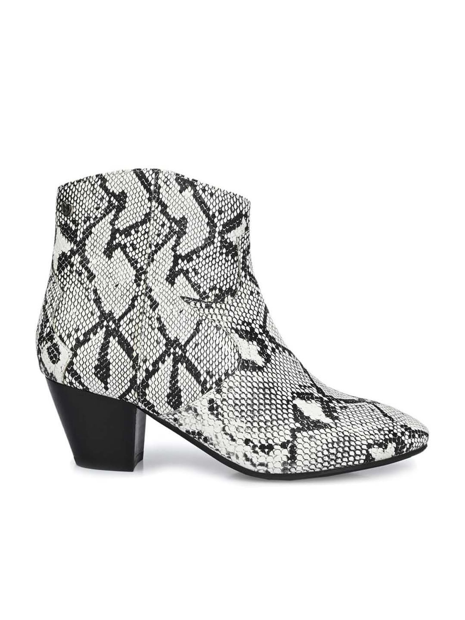 Delize Women's Off White Casual Booties