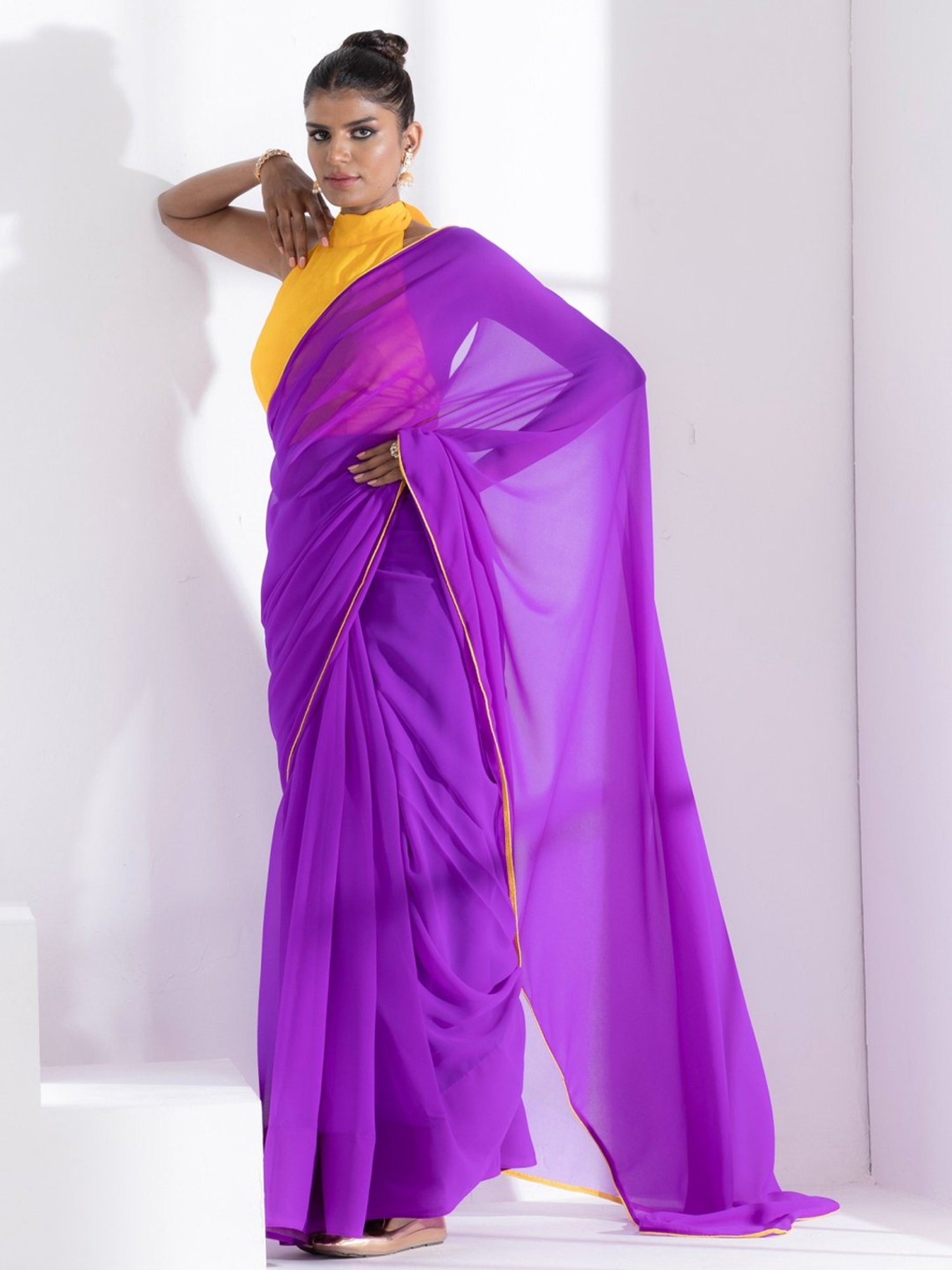 Swtantra Purple Plain Saree With Unstitched Blouse