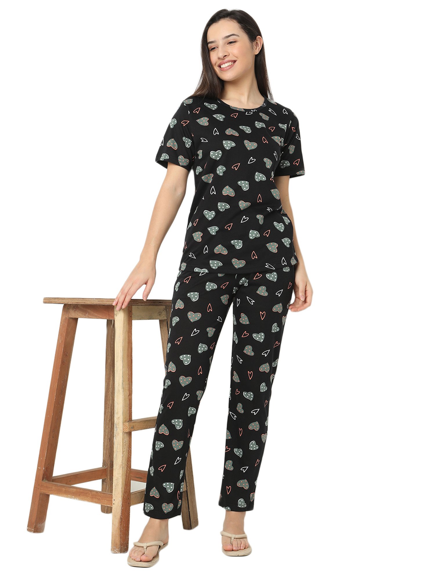 Smarty Pants Black Printed T-Shirt With Pyjamas
