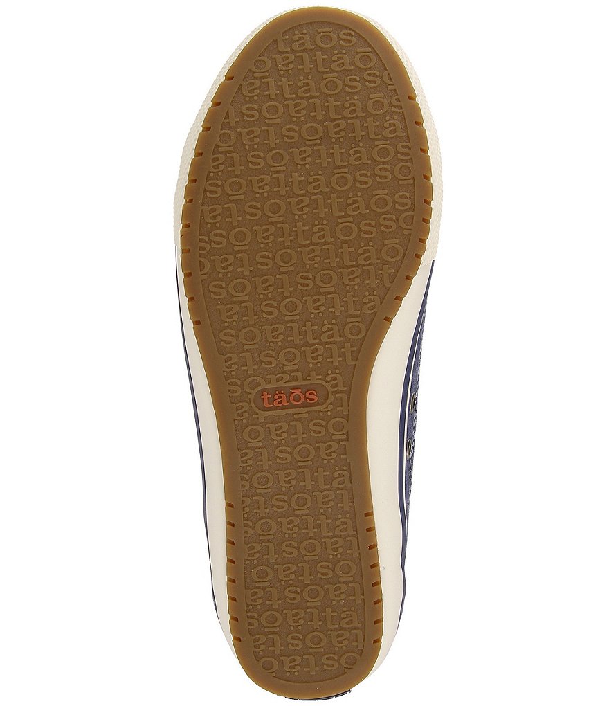 Trotters Kiera Suede Kitten Heel Pumps