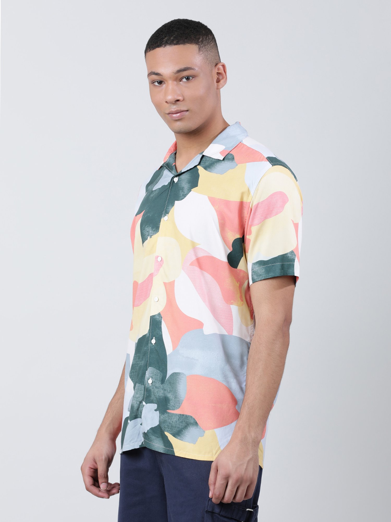 Bene Kleed Multicolor Regular Fit Printed Shirt
