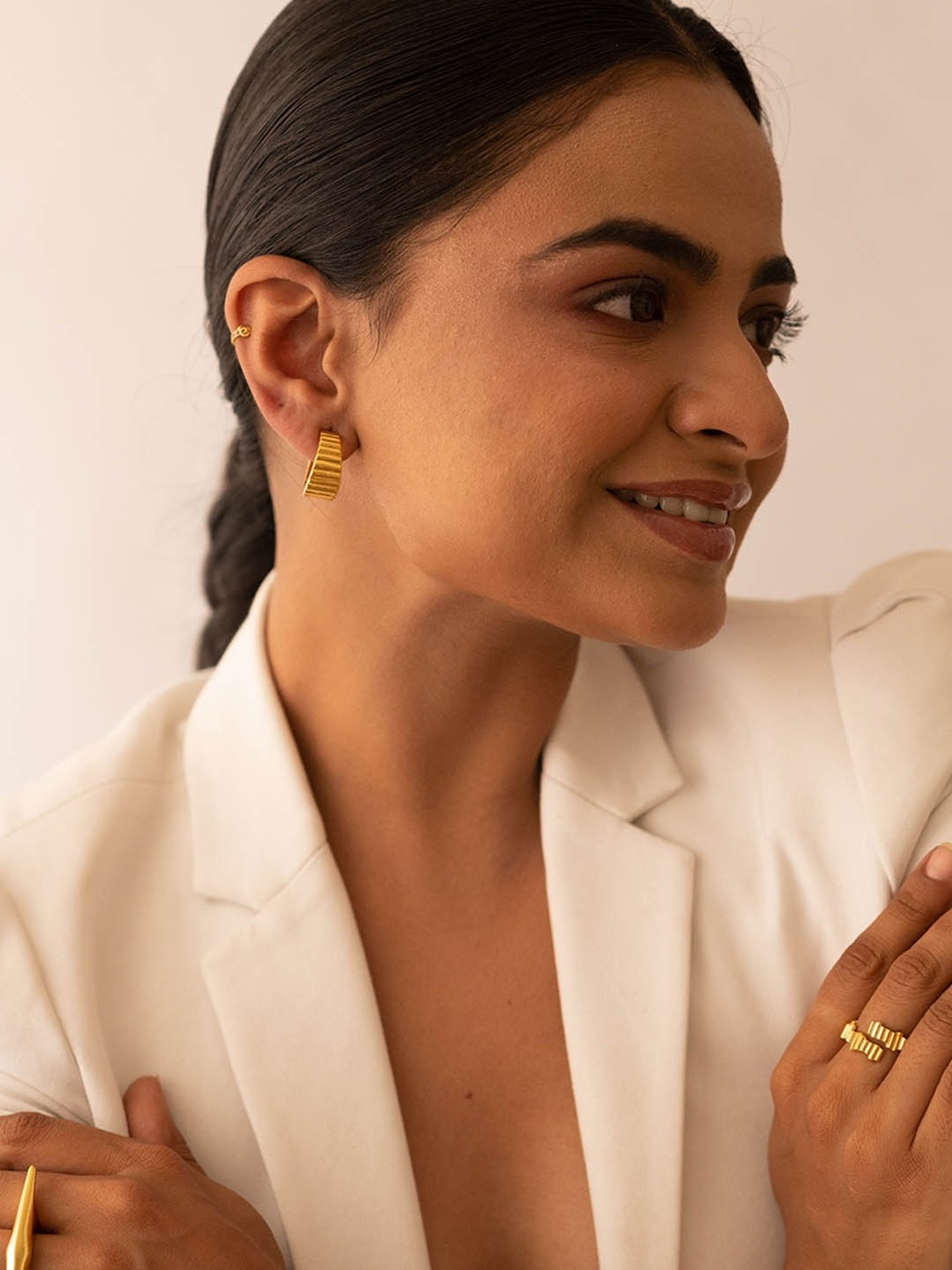 Perfectly Average Charlotte Hoops for Women & Girls