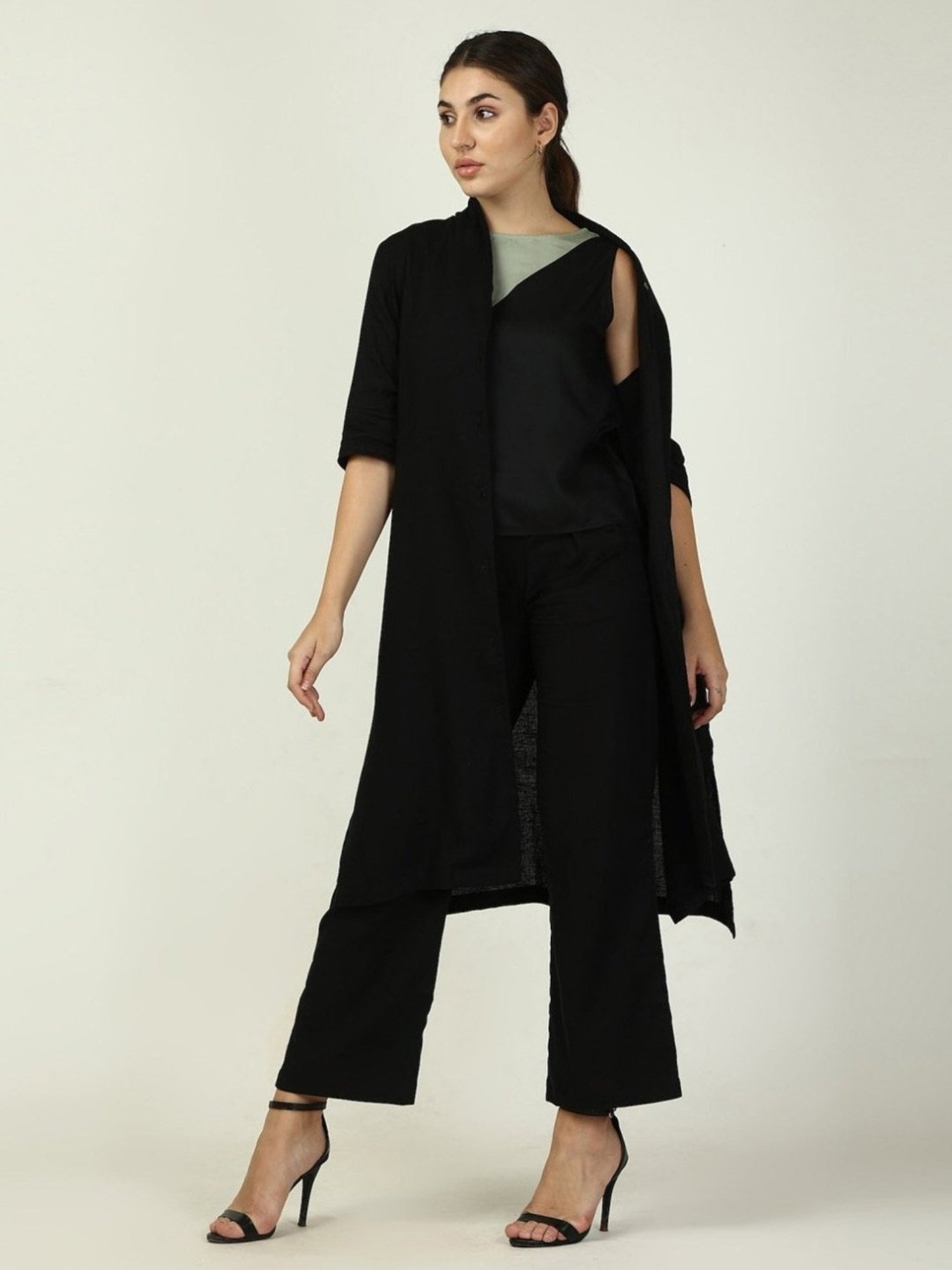 Saltpetre Black Summer Essentials Dakota Long Shirt