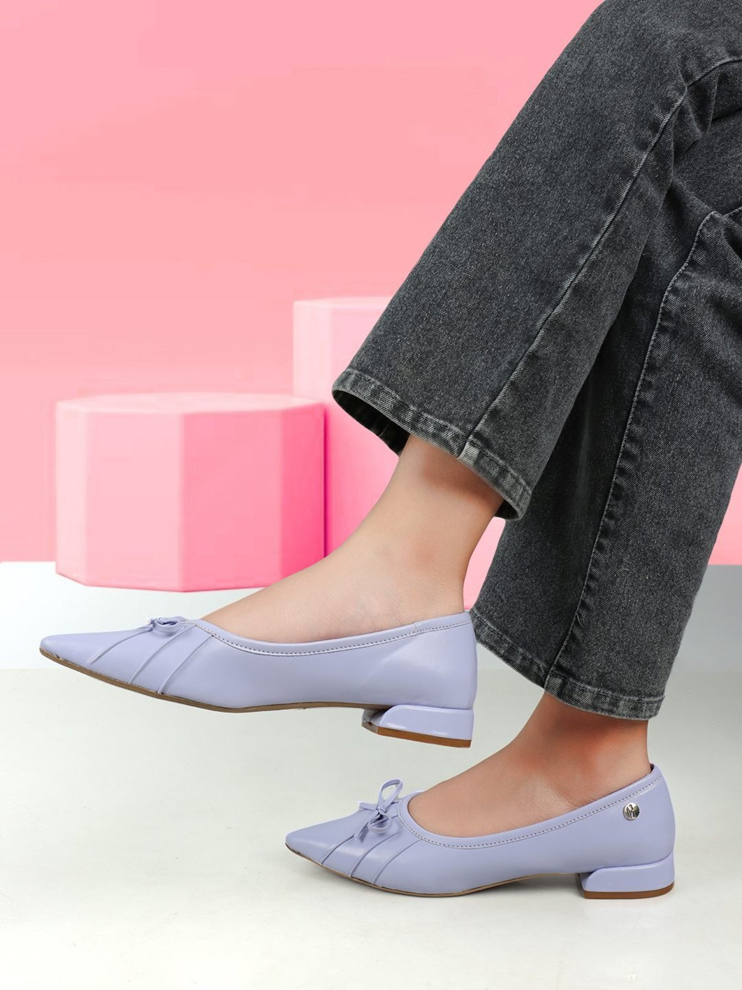 Elle Women's Lavender Casual Pumps