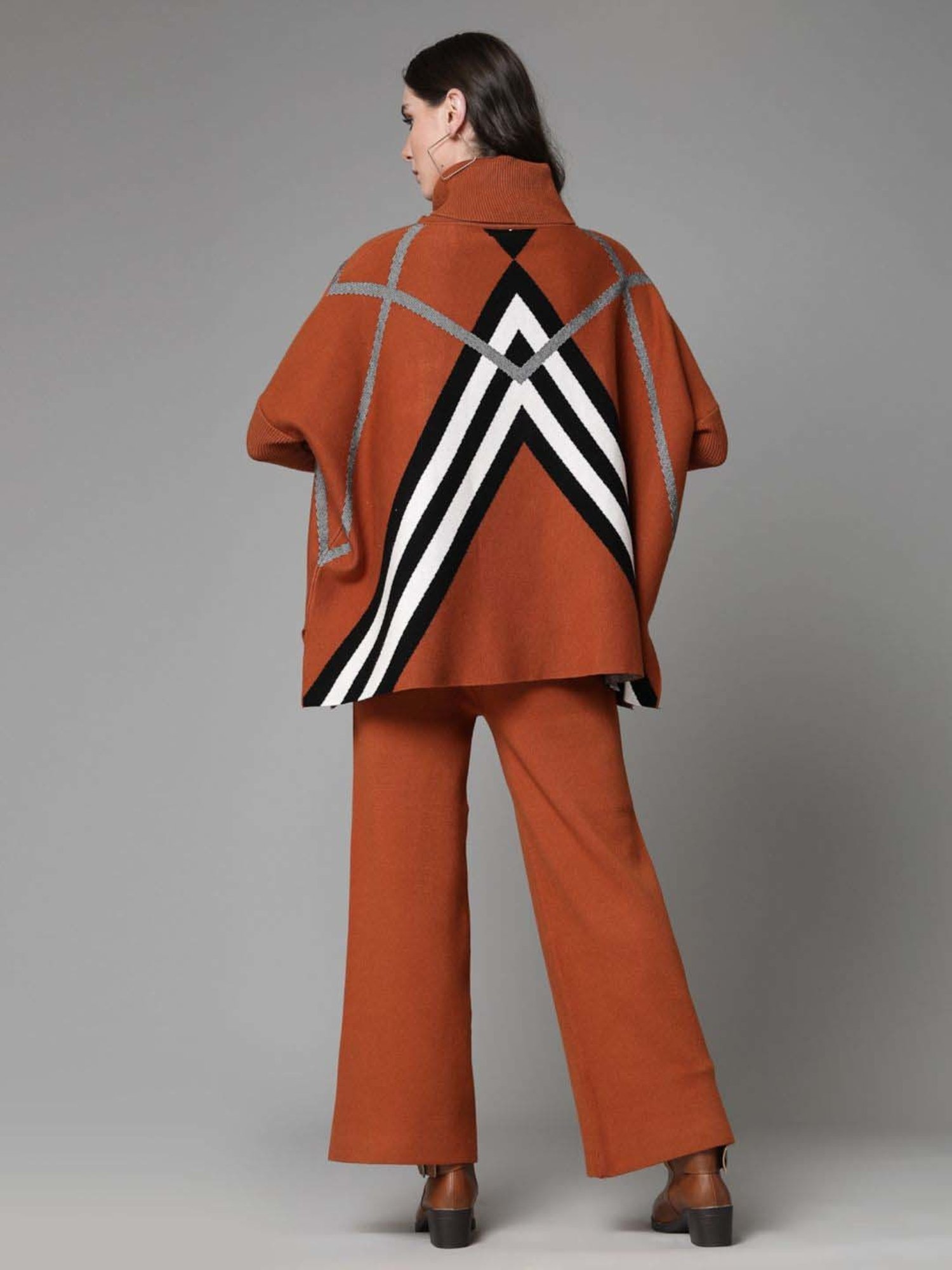 Mafadeny Brown Printed Top Pants Set