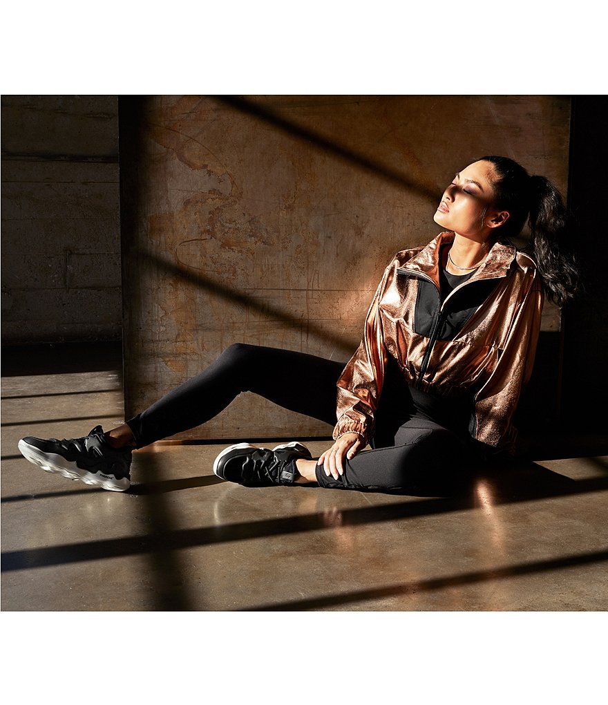 ECCO Elo W Athletic Leather Chunky Sneakers