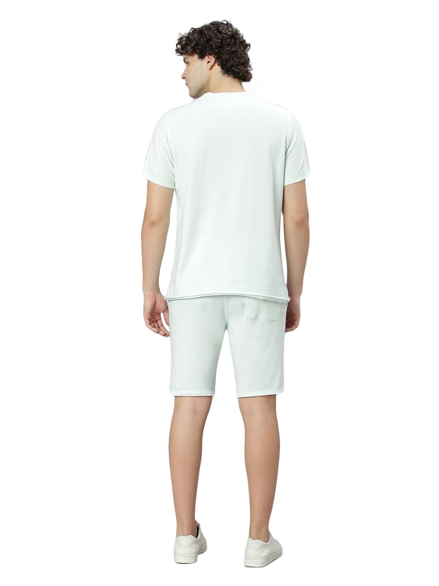 Slowave Light Green Regular Fit T-Shirt With Shorts