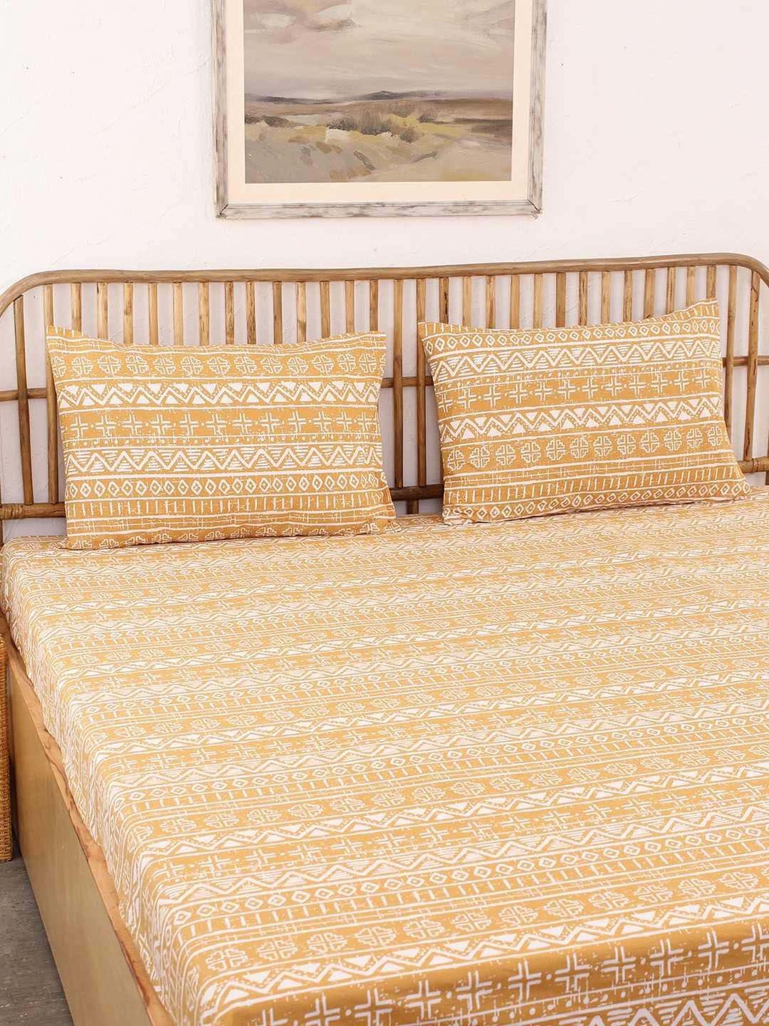 House This Kullu Patti Yellow 150 TC Cotton Fitted Bedsheet with 2 Pillow Covers