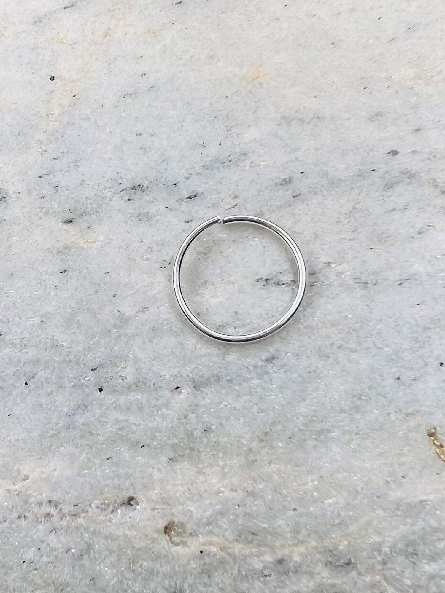 Arte Jewels 925 Sterling Silver Oxidized Plain Nose Ring for Women & Girls