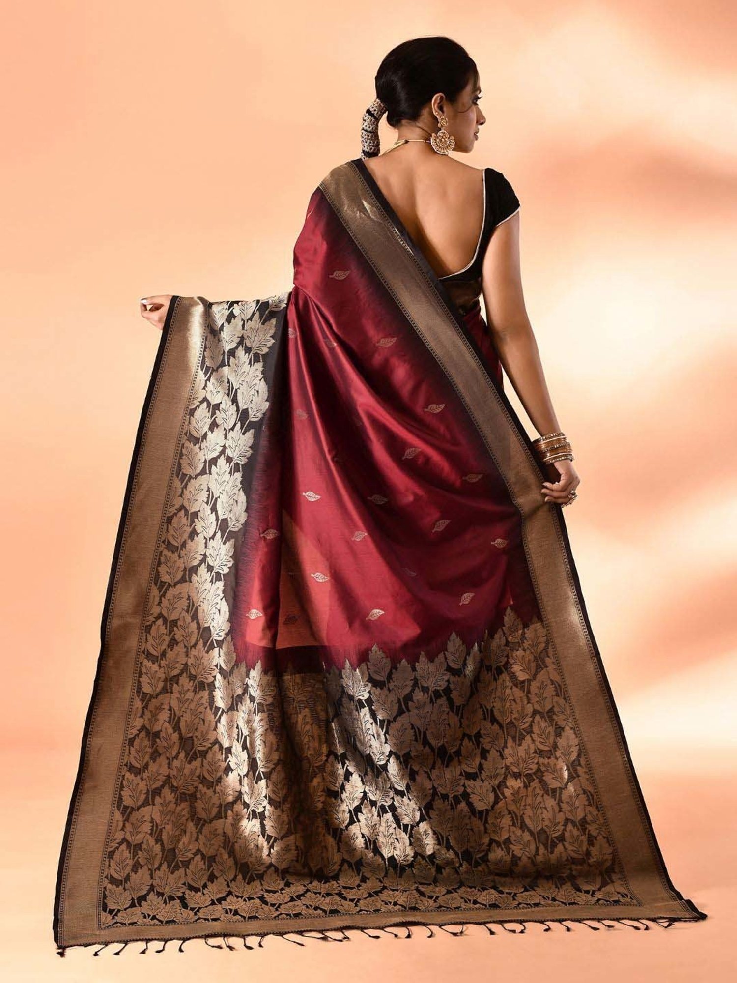 Elora Maroon Silk Woven Saree With Unstitched Blouse