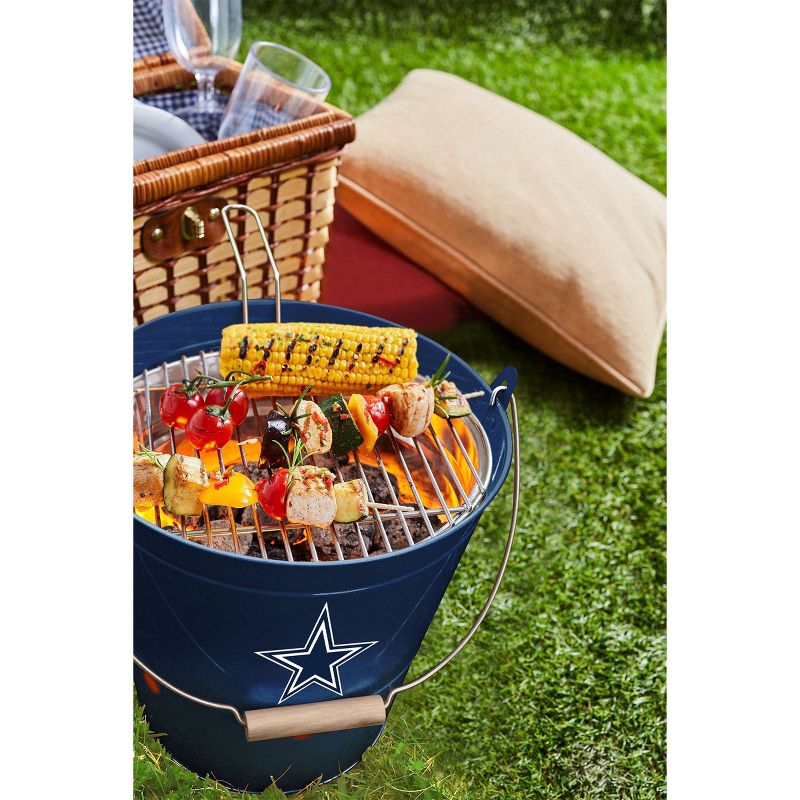 Dyna-Glo Heavy Duty Stainless Charcoal Grill Model DGN405SNC-D