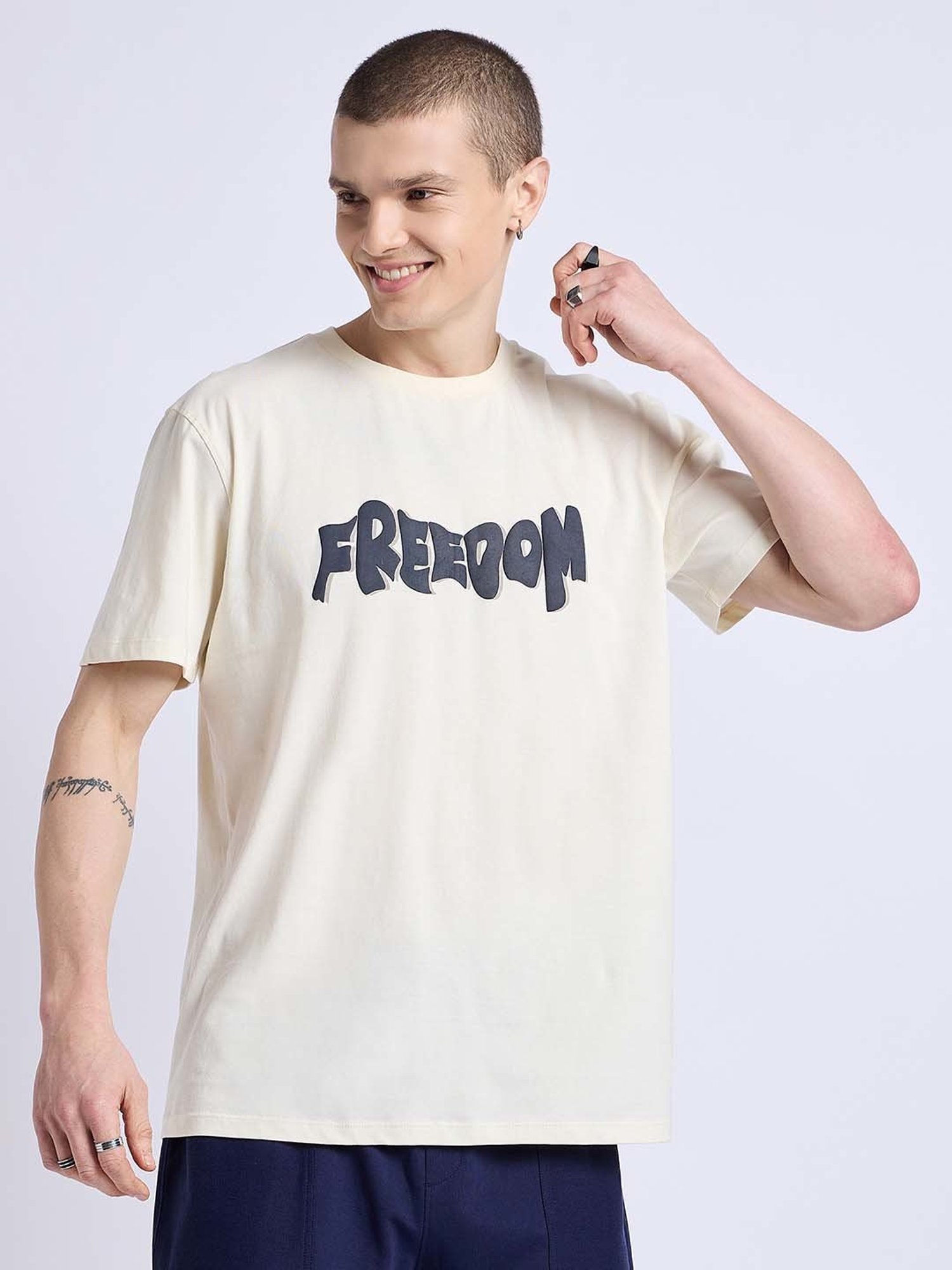 EDRIO Cream Regular Fit Printed Crew T-Shirt