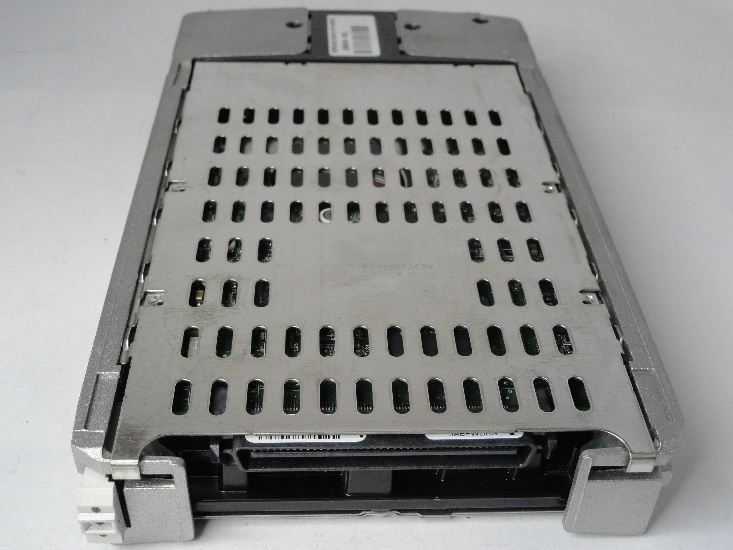 Maxtor 8E073J0 Atlas 73.50 GB Hard Drive - SCSI (Ultra320 SCSI)