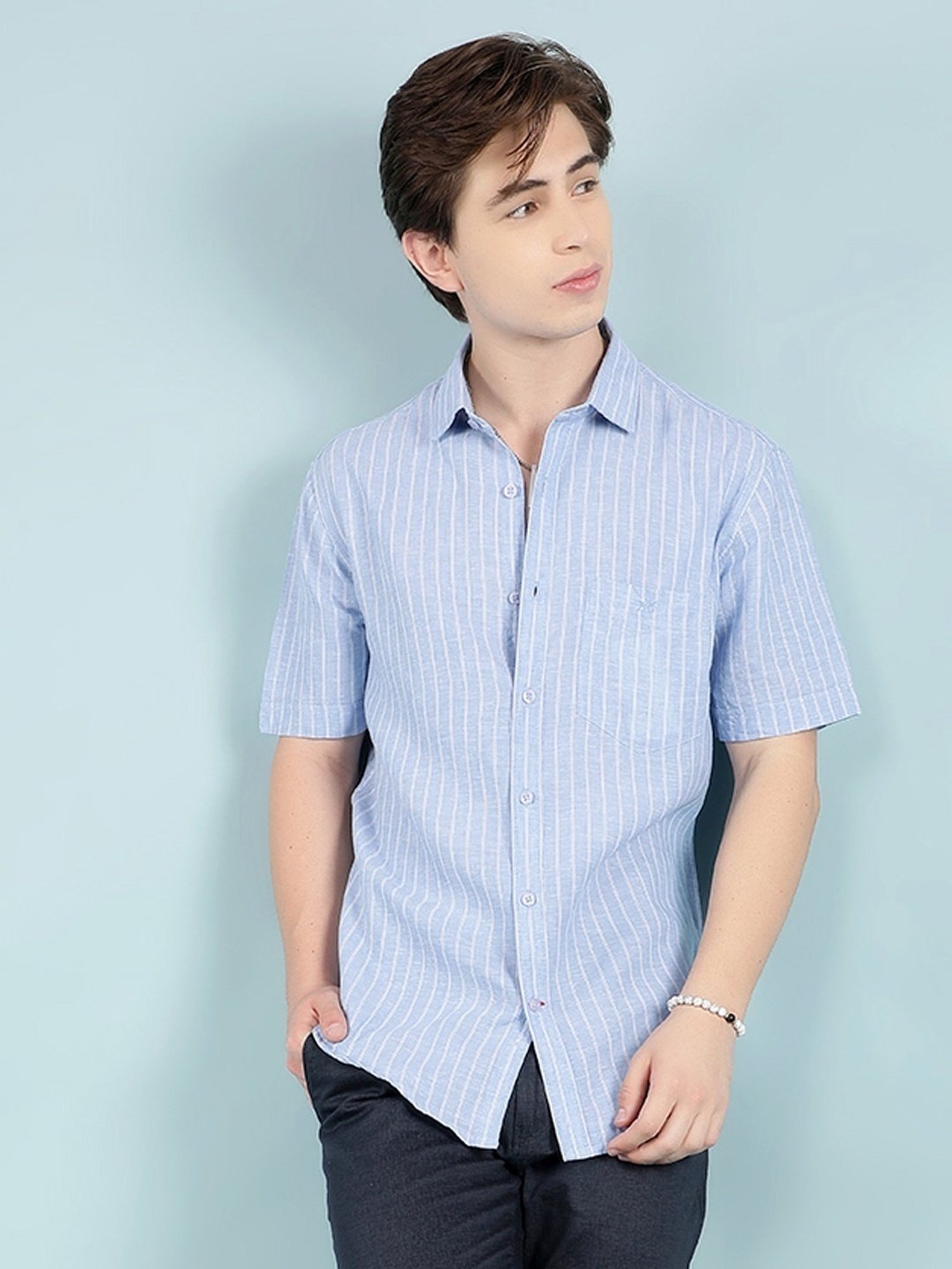 Crimsoune Club Blue Cotton Slim Fit Striped Shirt