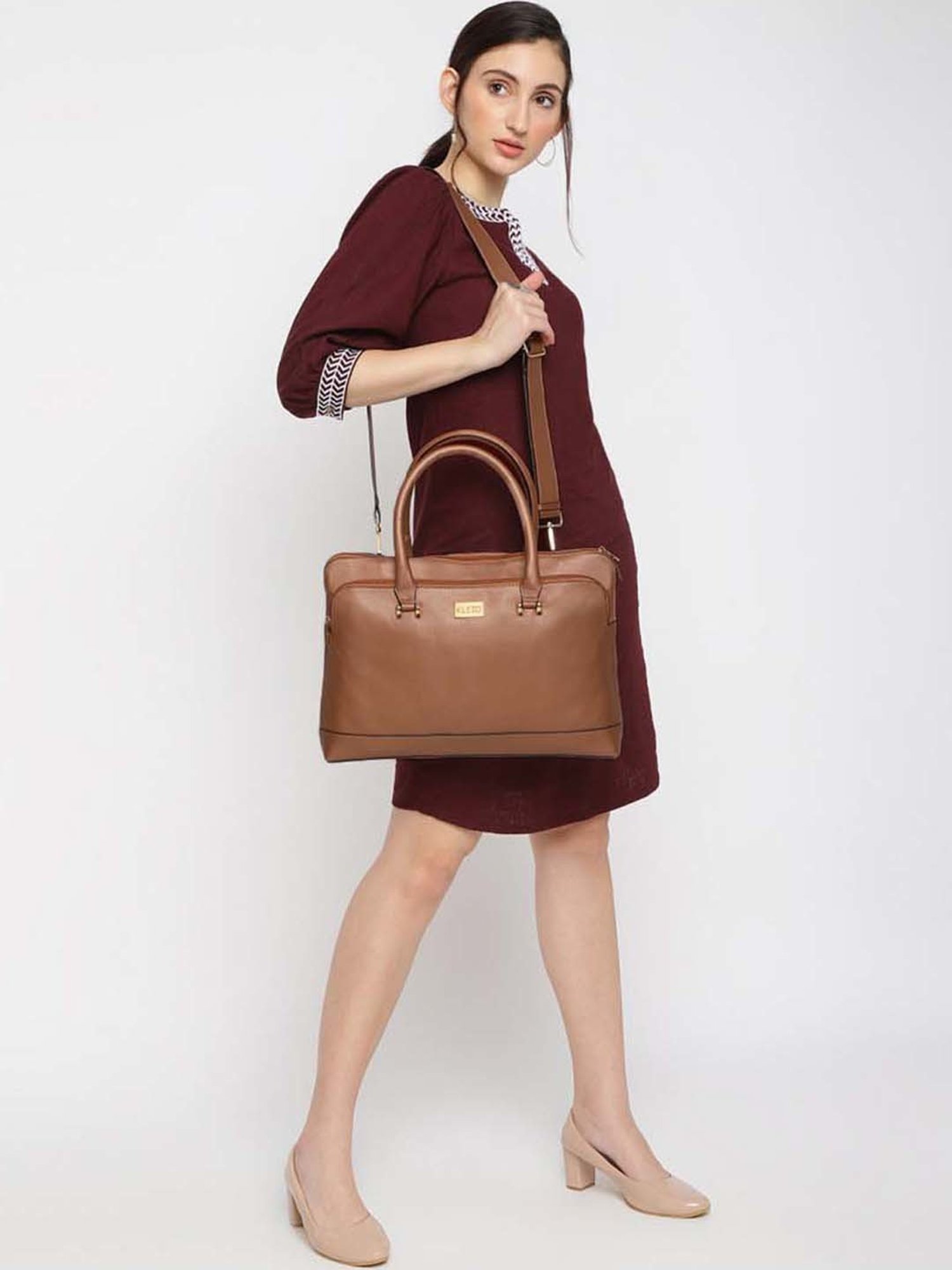 Baggit Brown PVC Solid Laptop Messenger Bag