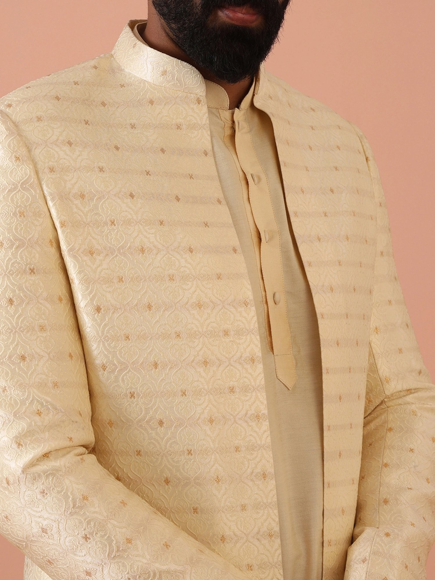 Kisah Cream Regular Fit Embroidered Kurta Set With Jacket
