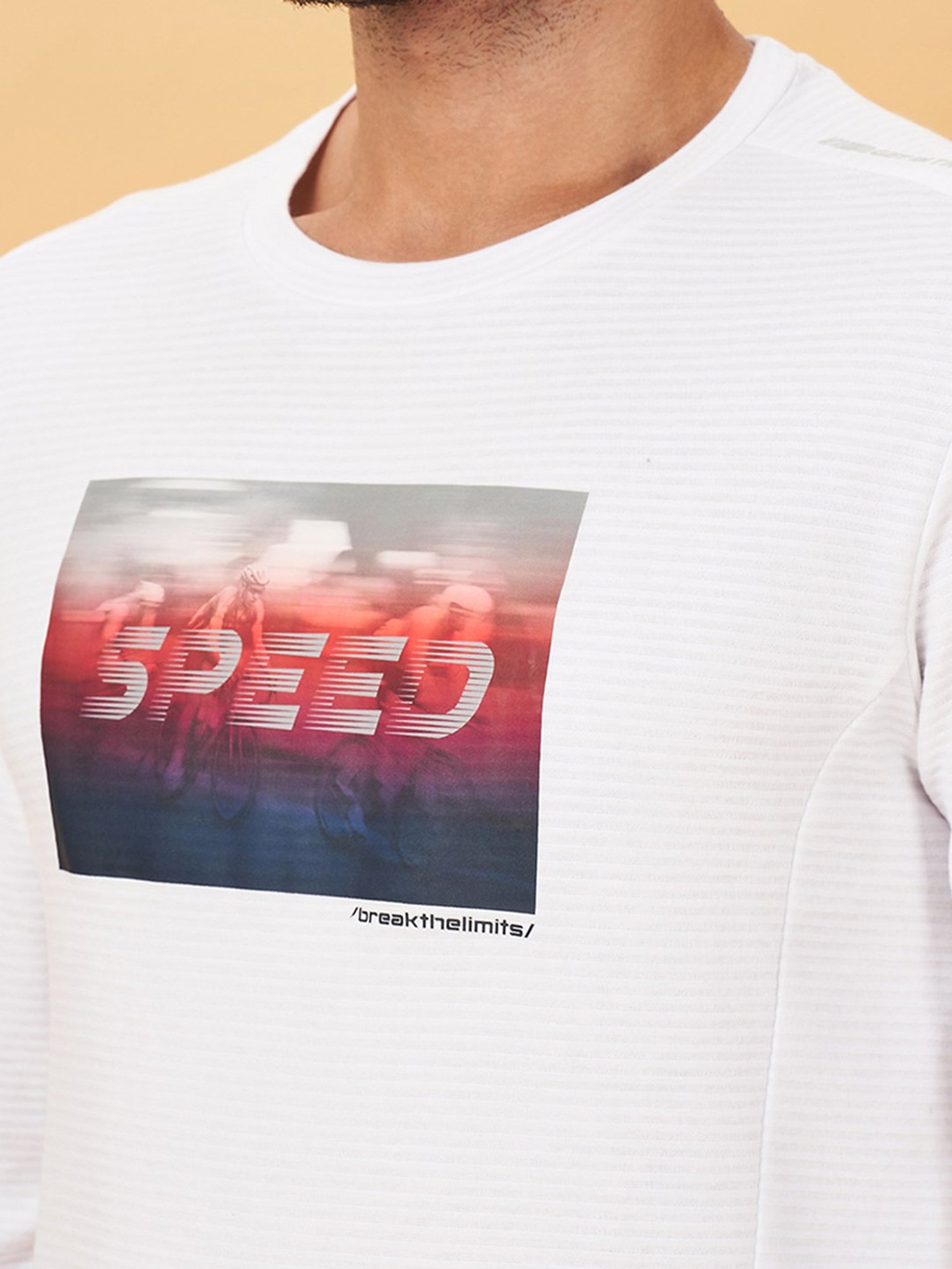 Ajile by Pantaloons White Slim Fit Printed Crew T-Shirt