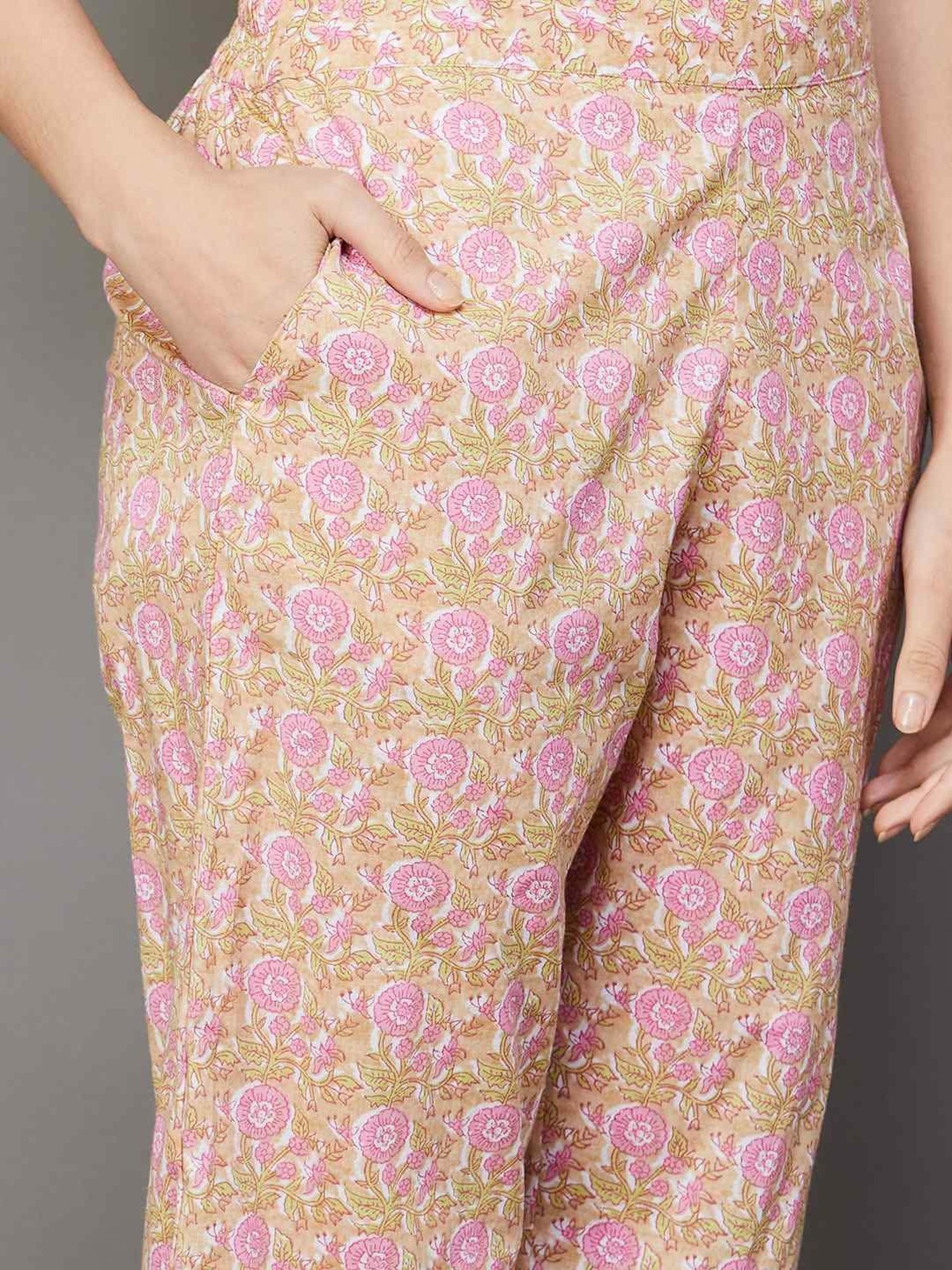 Melange by Lifestyle White & Peach Cotton Printed Kurta Palazzo Set