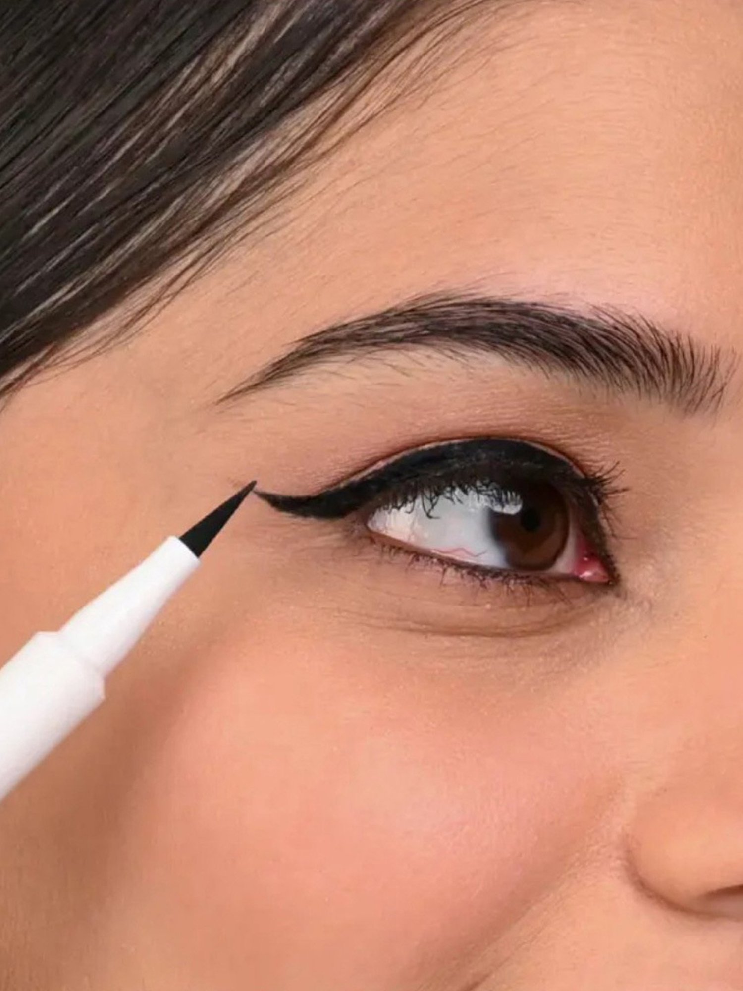 Iris Cosmetics The Ultimate Duo Kohl Pencil & Eyeliner Combo