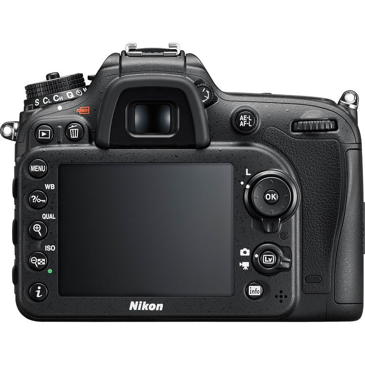 Nikon D7200 24.2MP 1080P DSLR Camera w/ 3.2" LCD - Wi-Fi & GPS Ready + Built in Flash - 6 fps + Nikon 18-55mm VR II Lens - 32GB -  25PC Kit