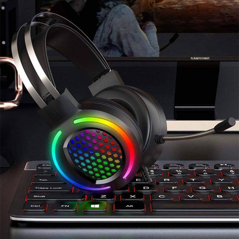 Wired Gaming Headset 7.1 Surround Sound Stereo Earphones USB Microphone Breathing RGB Light G93 For PC Gamer Headphones