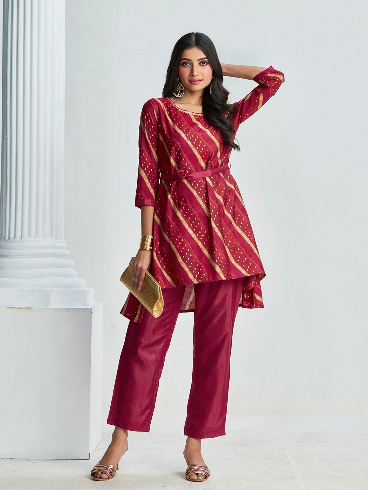 Anubhutee Maroon Printed Kurti Pant Set