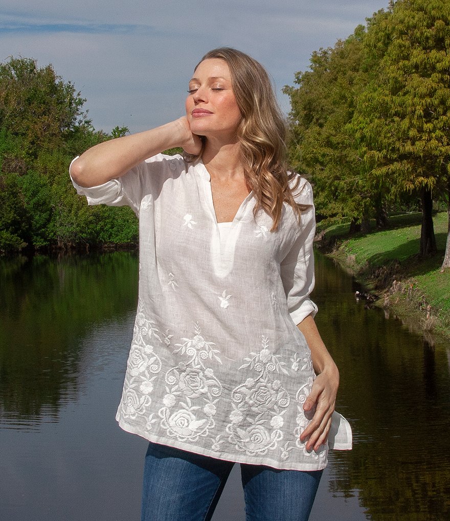 Karyn Seo Split V-Neck Linen 3/4 Sleeve Embroidered Tunic