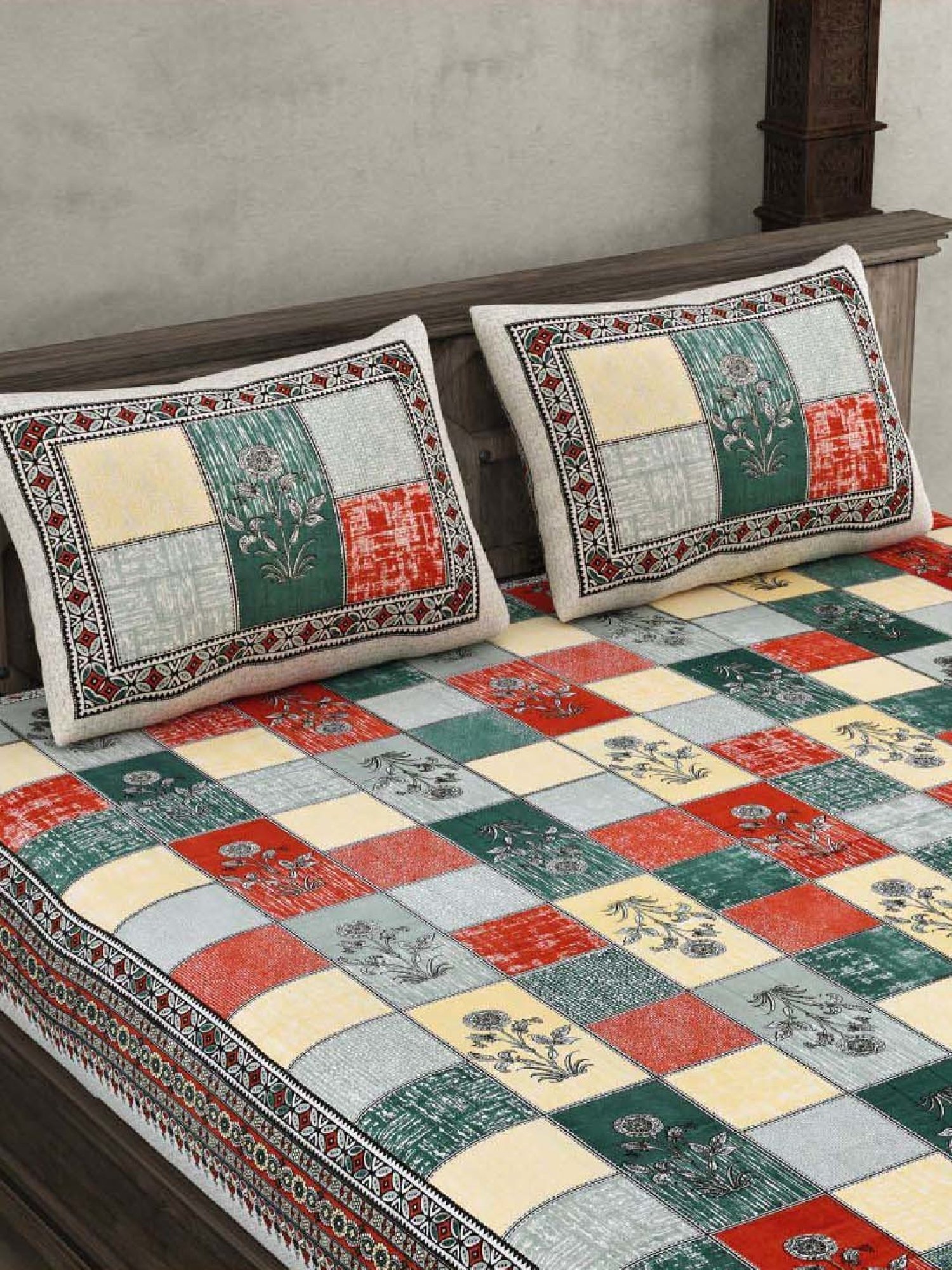 JaipurFabric Red 240 TC 100% Cotton Double Bedsheet with 2 Pillow Covers