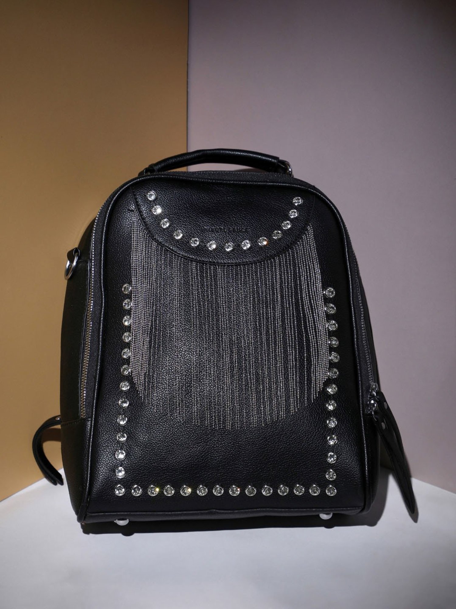 Tohl Fenwick Black Leather Medium Backpack